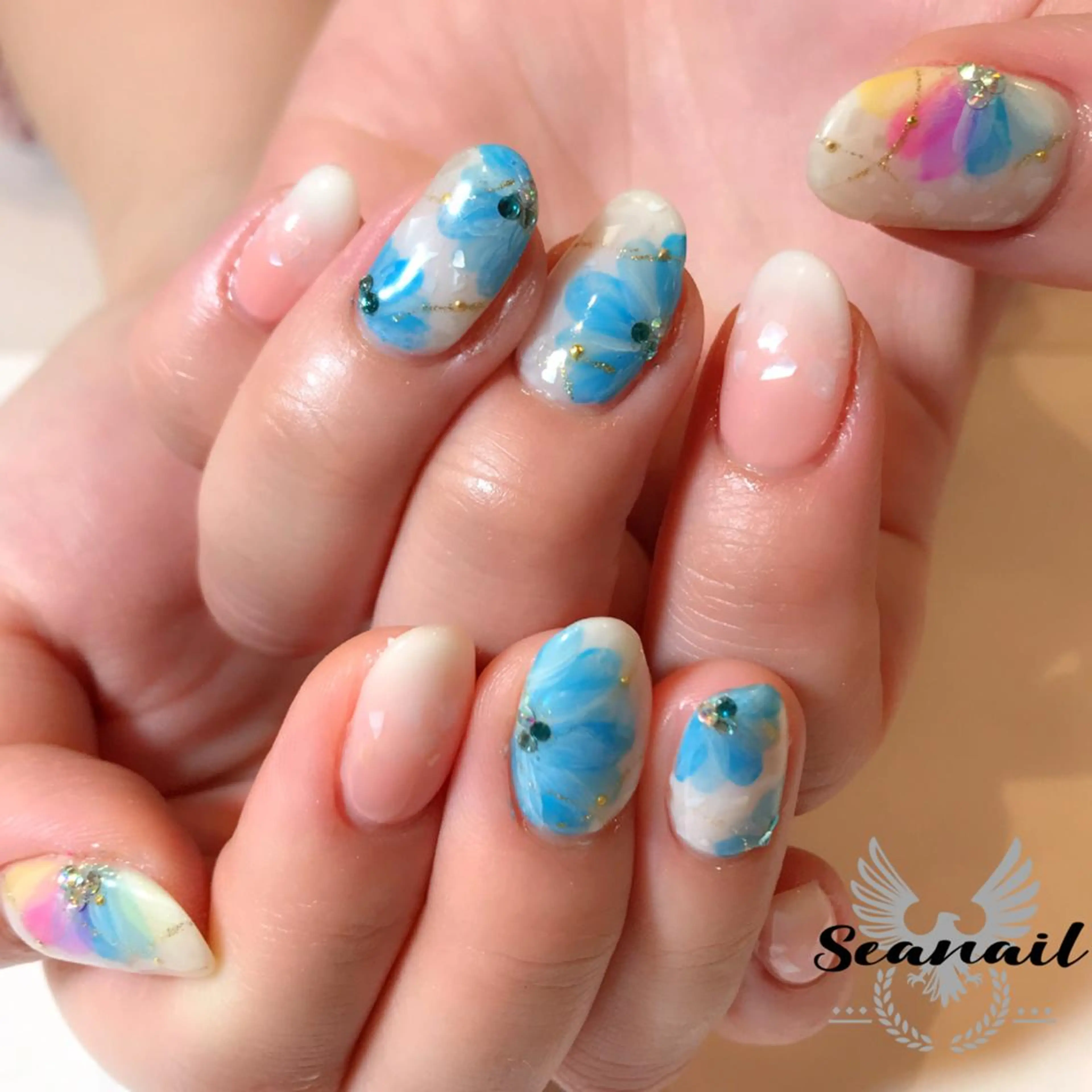 ネイル 小尾 栞のネイルデザイン