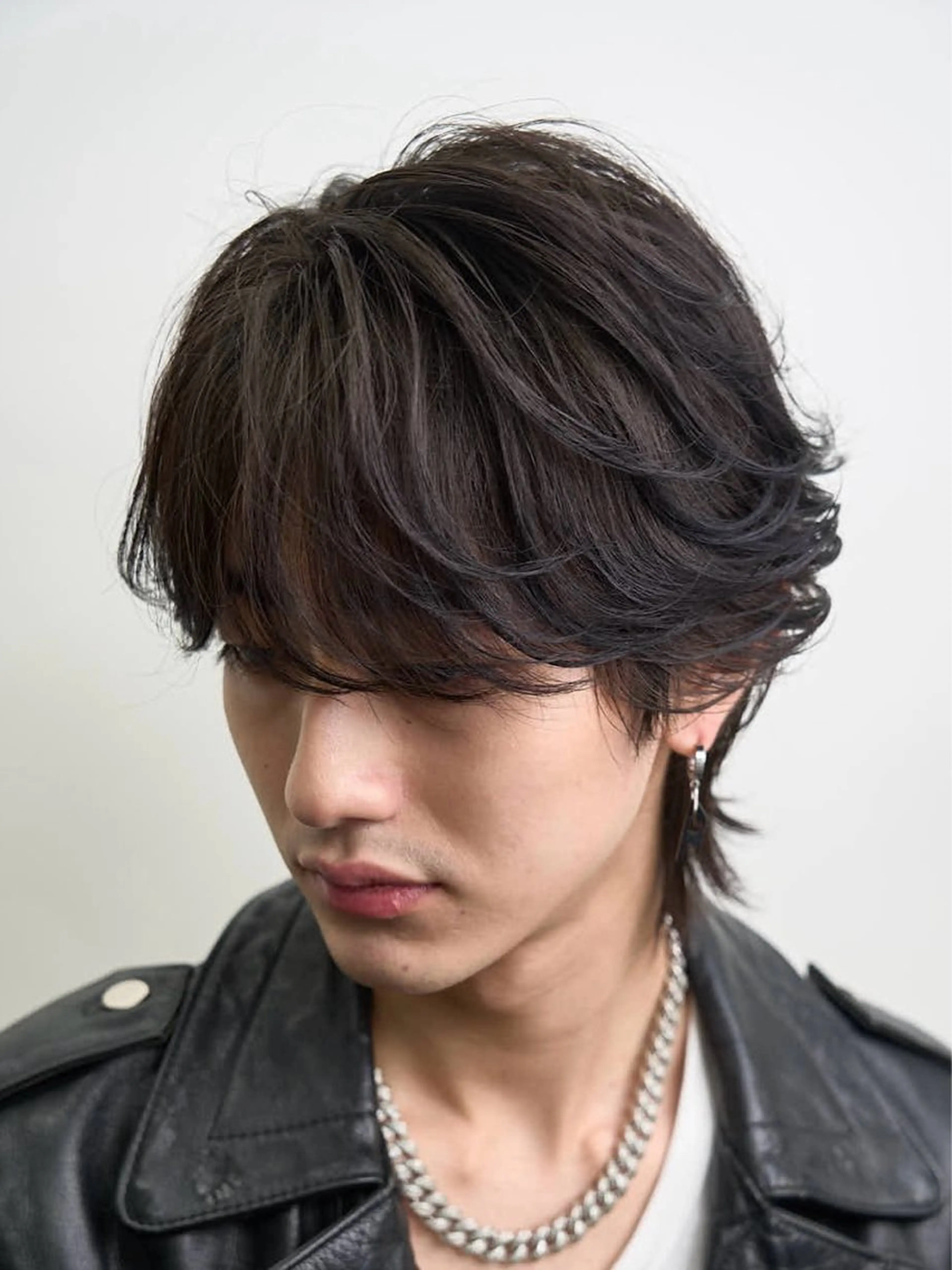 パーマ メンズ フェザーパーマ メンズパーマ カット パーマ 【ØVARL】🦁 メンズパーマ/レオのヘアスタイル