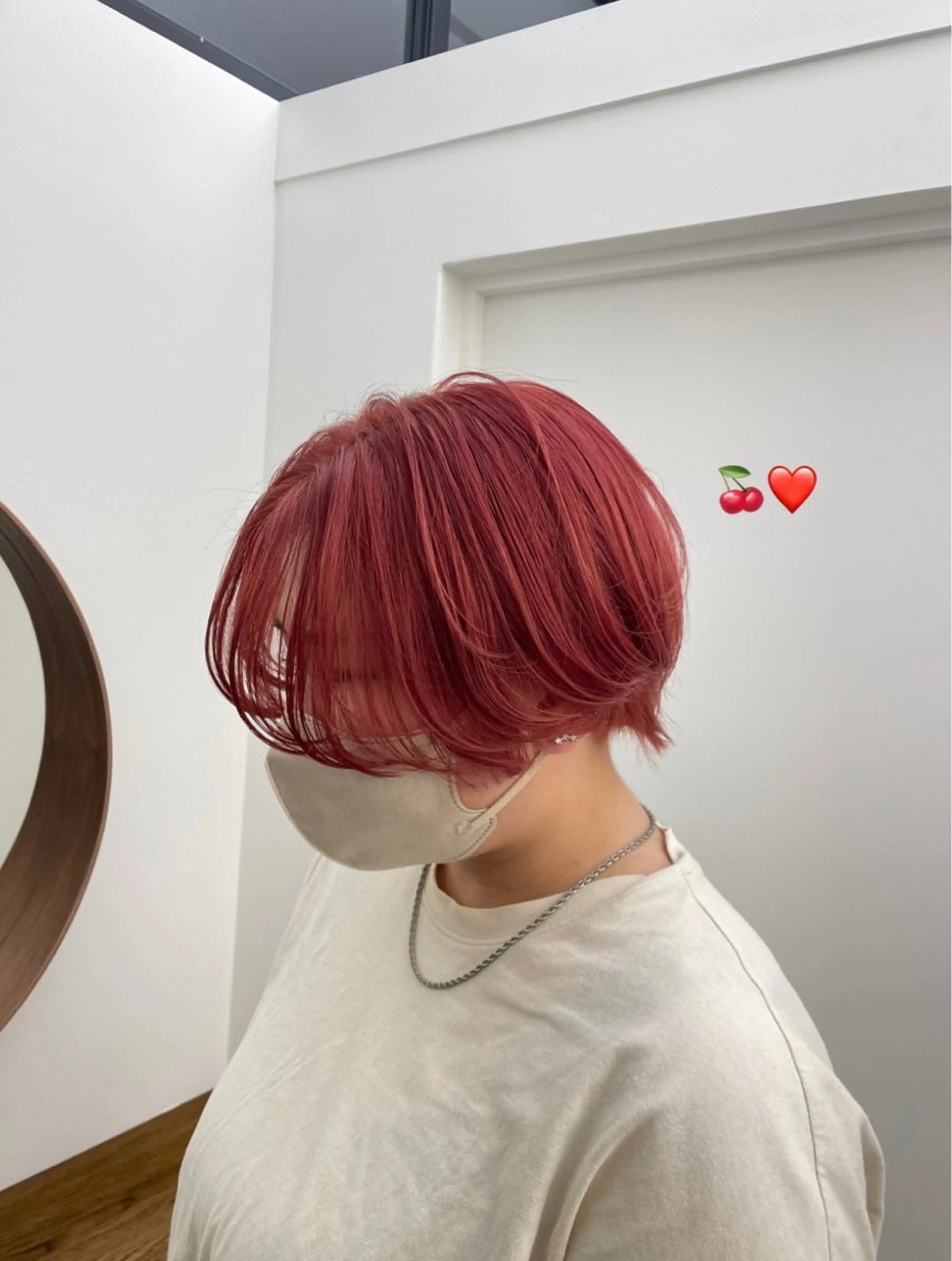 ショート カラー ハイトーン/透明感 カラー/下出有沙のヘアスタイル