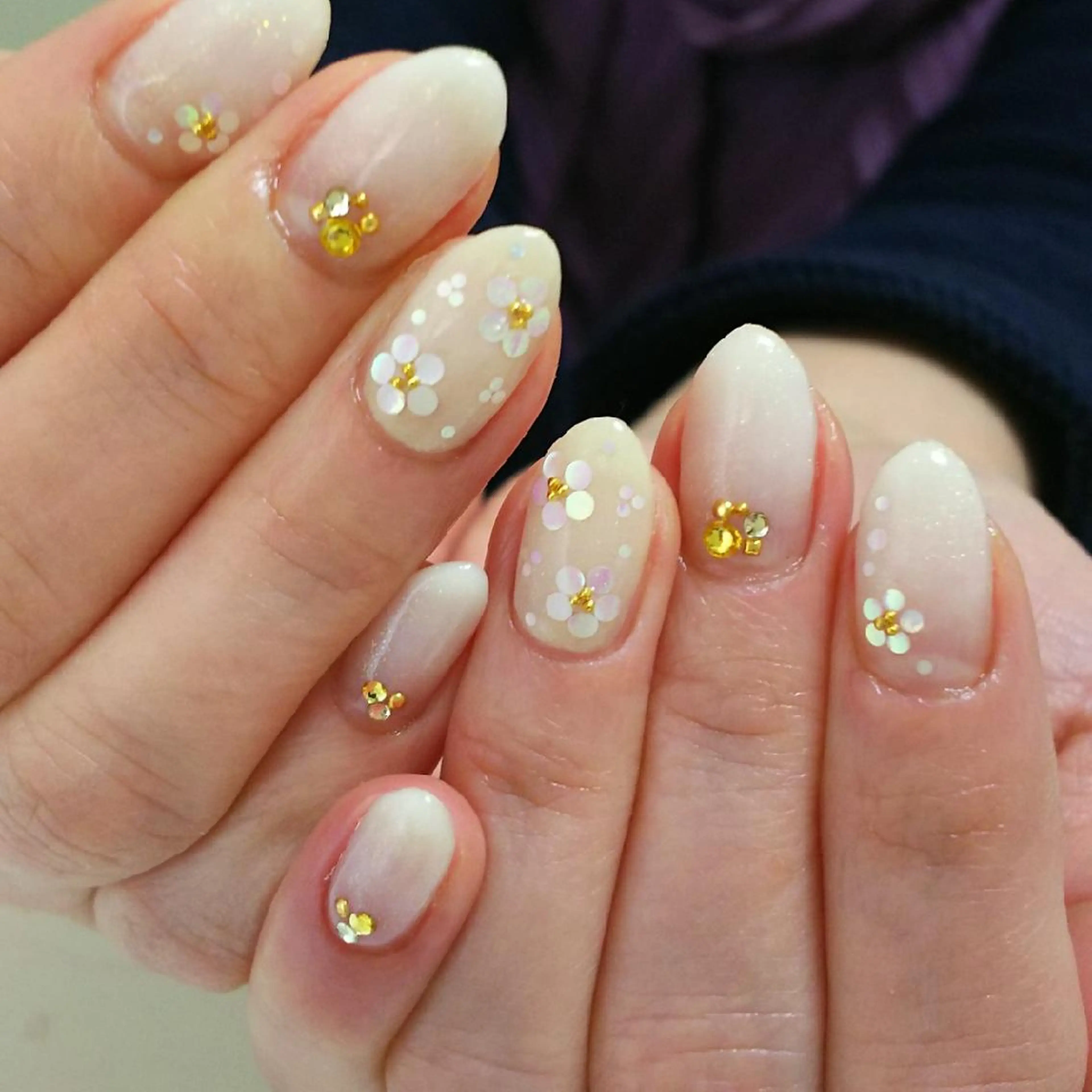 ネイル Mrs Nailのマツエク・マツパデザイン