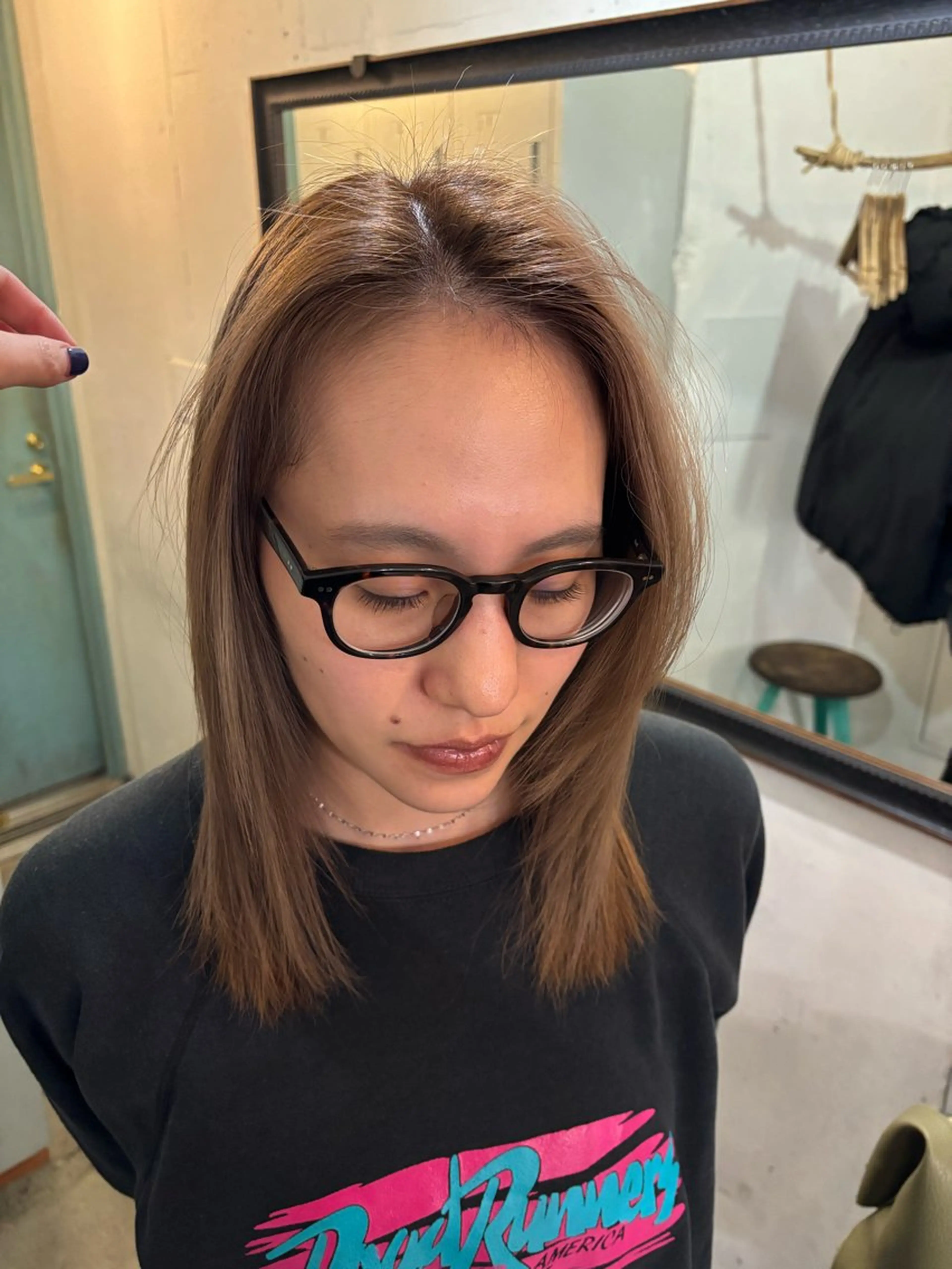 カラー AWESOME所属・うる艶ストレート/ 縮毛矯正 Manaのヘアスタイル