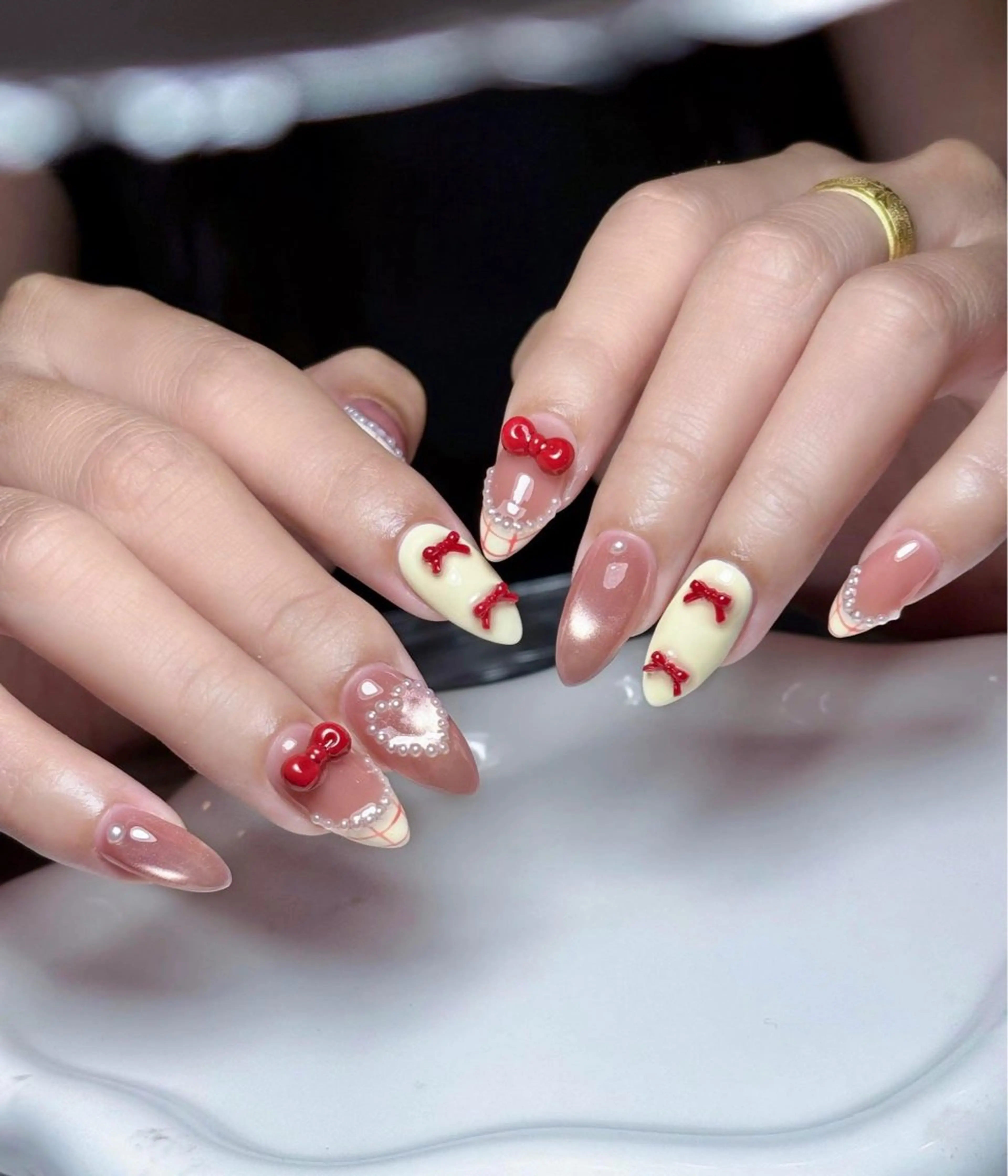 ネイル オーロラネイル ブルー チークネイル 長さ出し フットネイル ハンドネイル JIN 168 新大久保のネイルデザイン