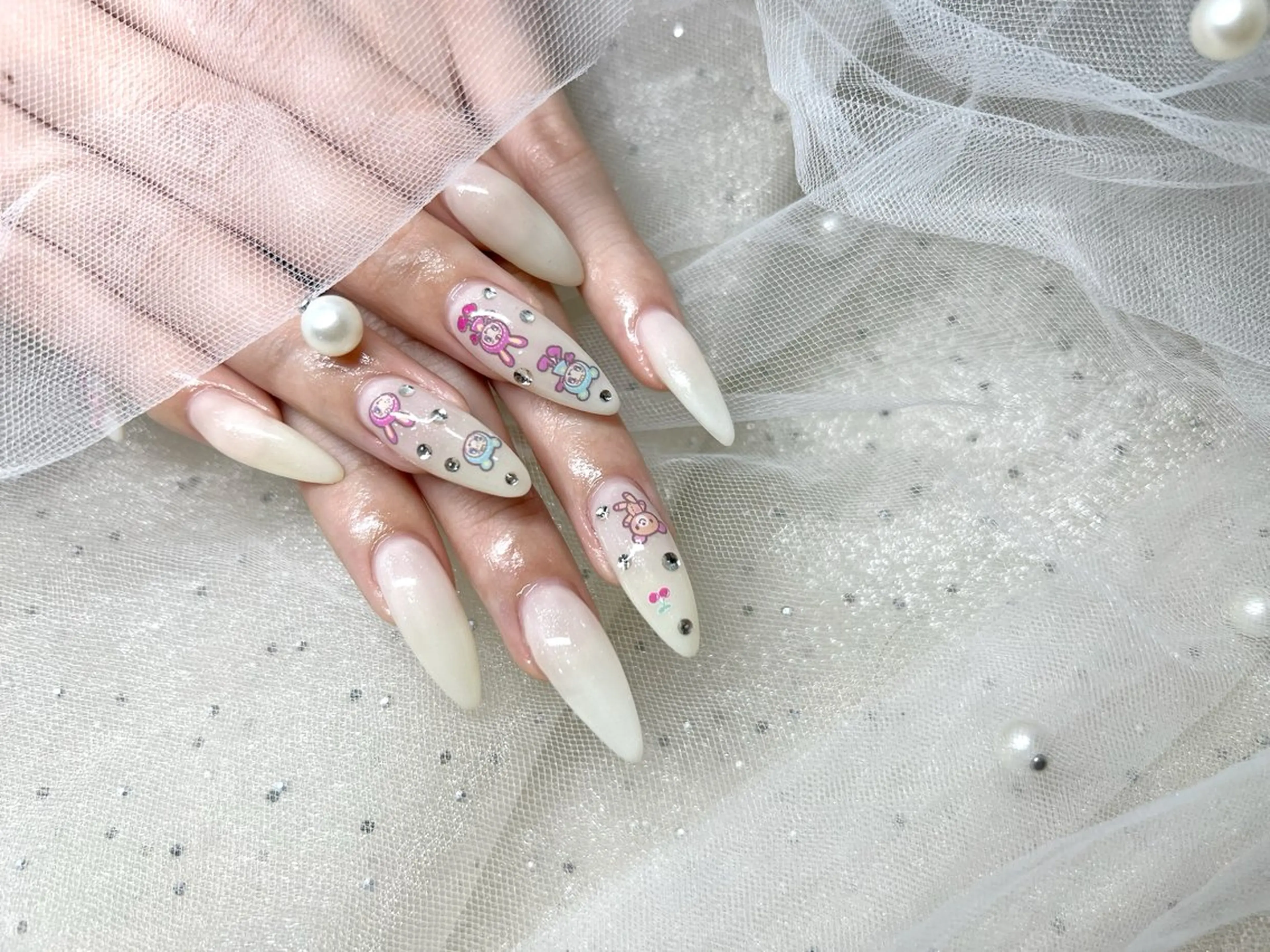 ネイル ハンドネイル ガールネイルサロン所属・ガール ネイルサロン Girl salonのネイルデザイン