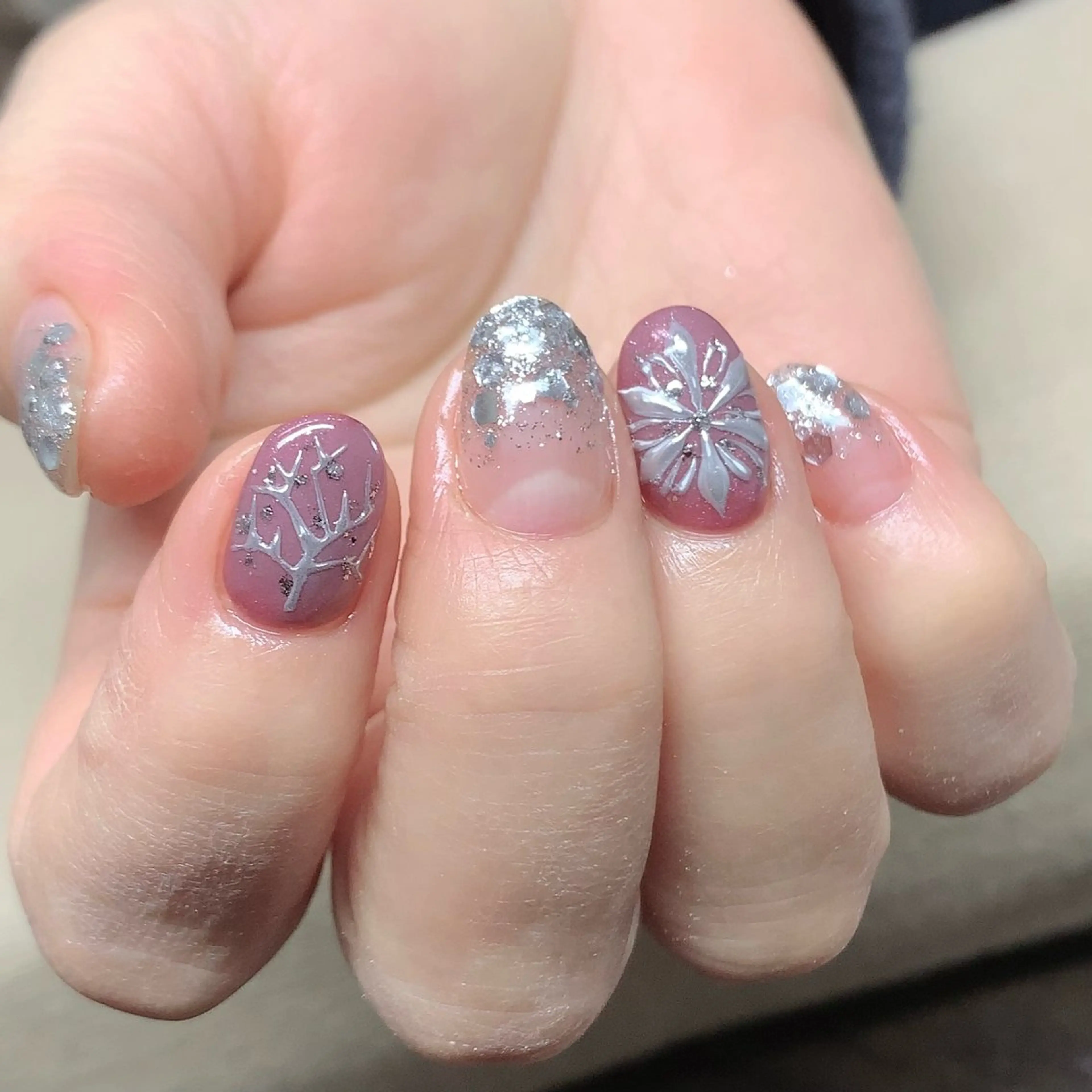 ネイル alma nailsのネイルデザイン