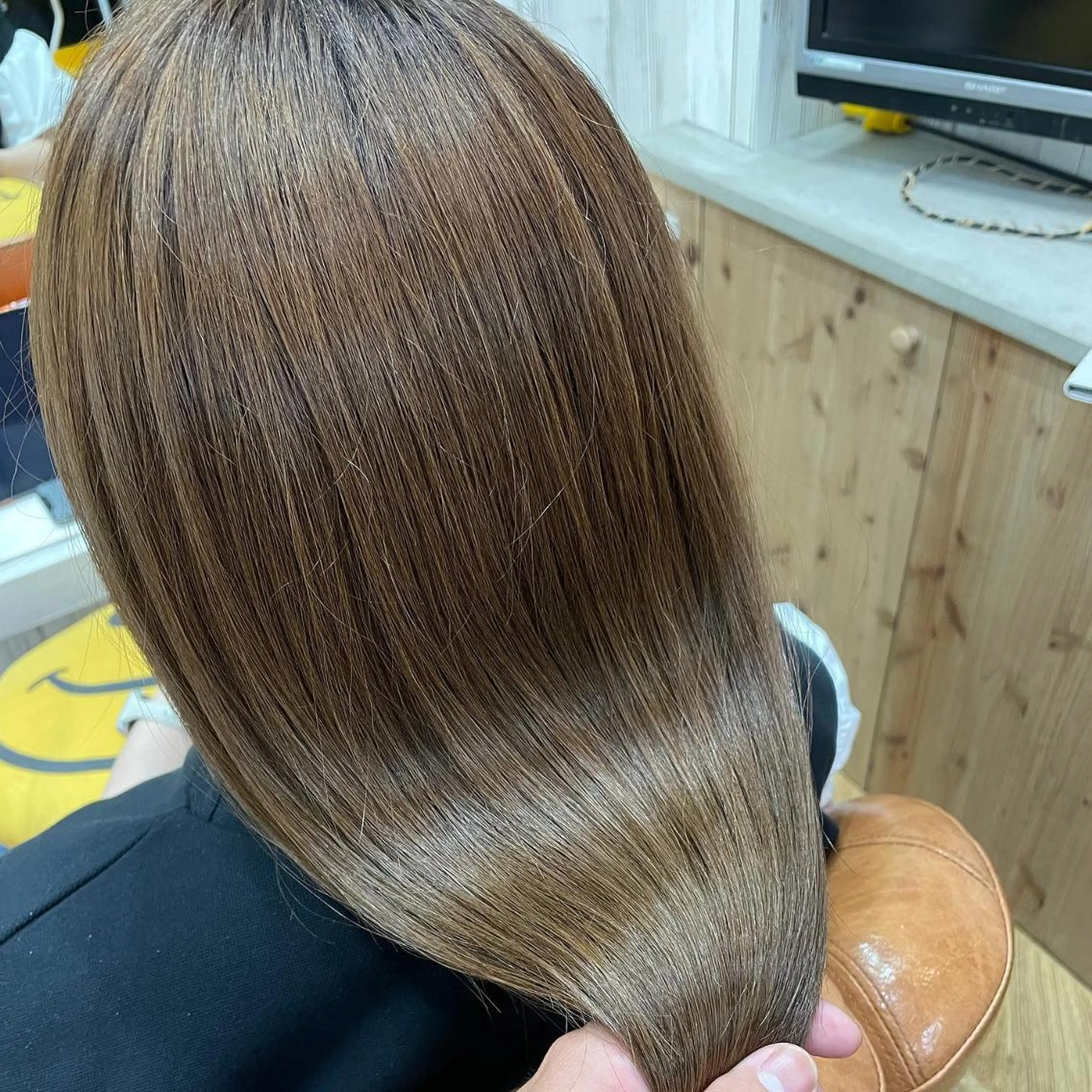 カラー パーマ ヘアアレンジ メンズ キッズ ネイル マツエク・マツパ メンズハイライト メンズインナーカラー アクアカラー ベージュカラー ハイライトカラー Saffyハリウッド トリートメント◎のヘアスタイル