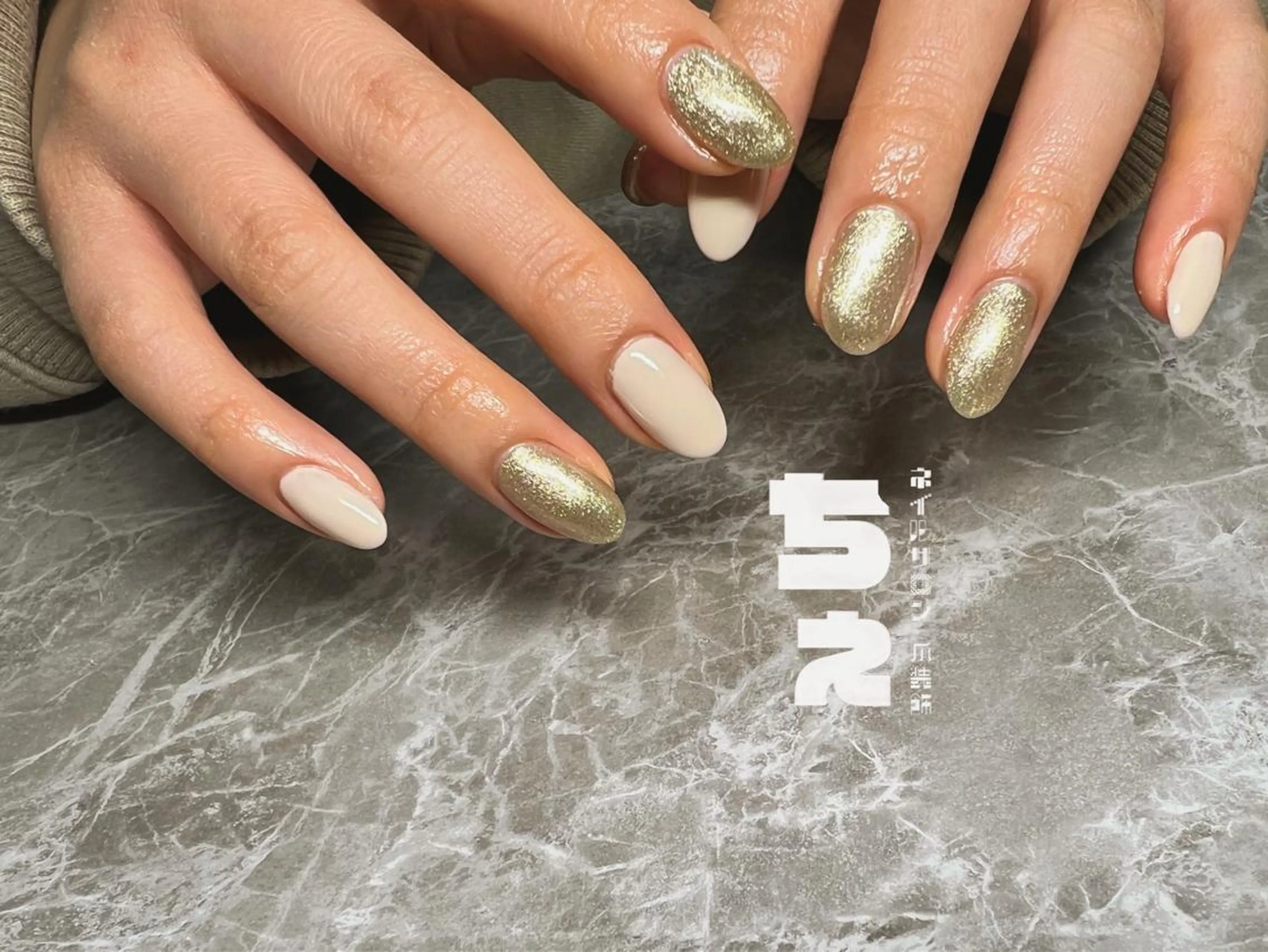 ネイル ワンカラーネイル シンプルネイル ハンドネイル nail salon CHEのネイルデザイン