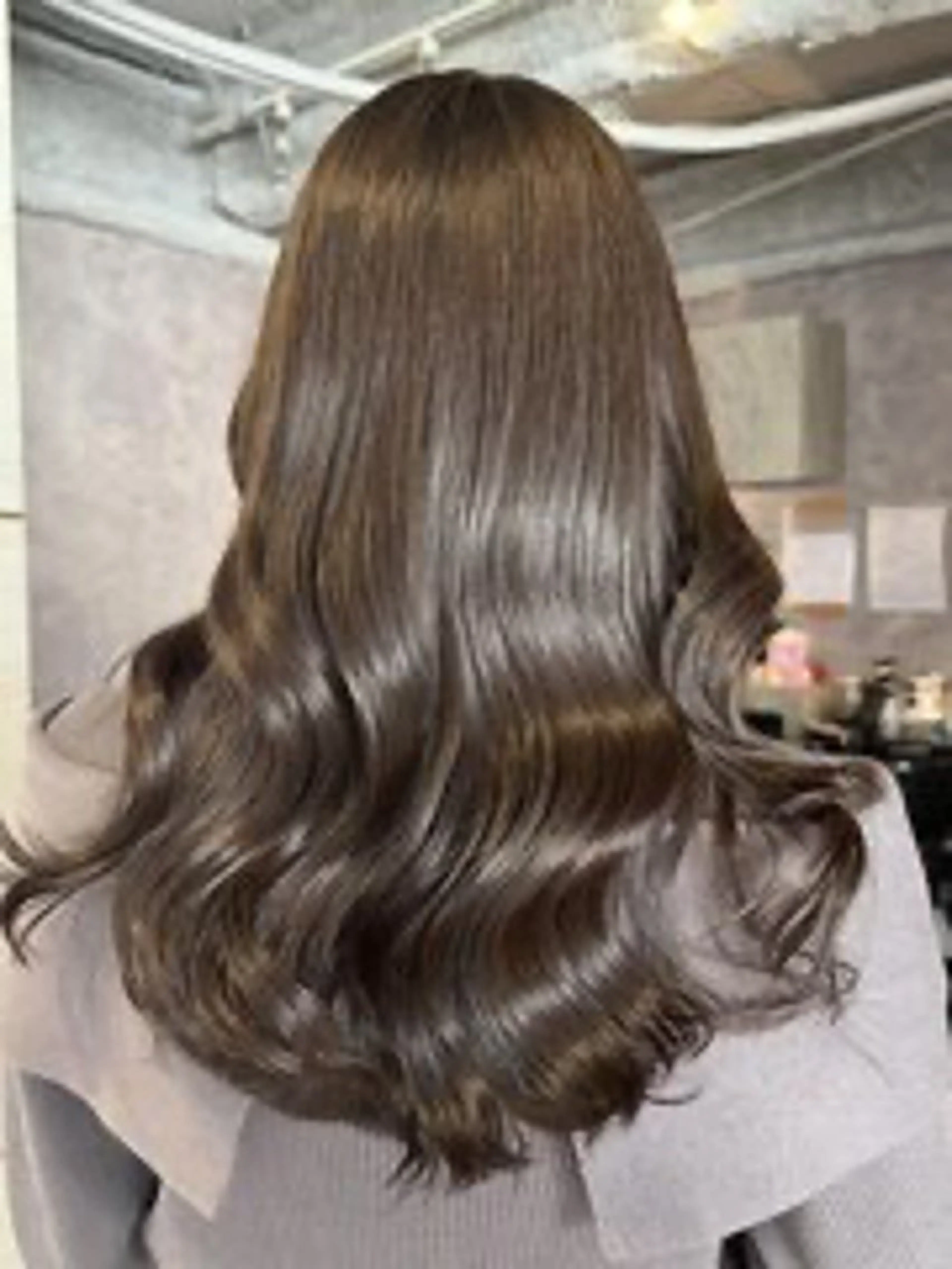 ロング カラー elu あやね‎🤍🫧のヘアスタイル