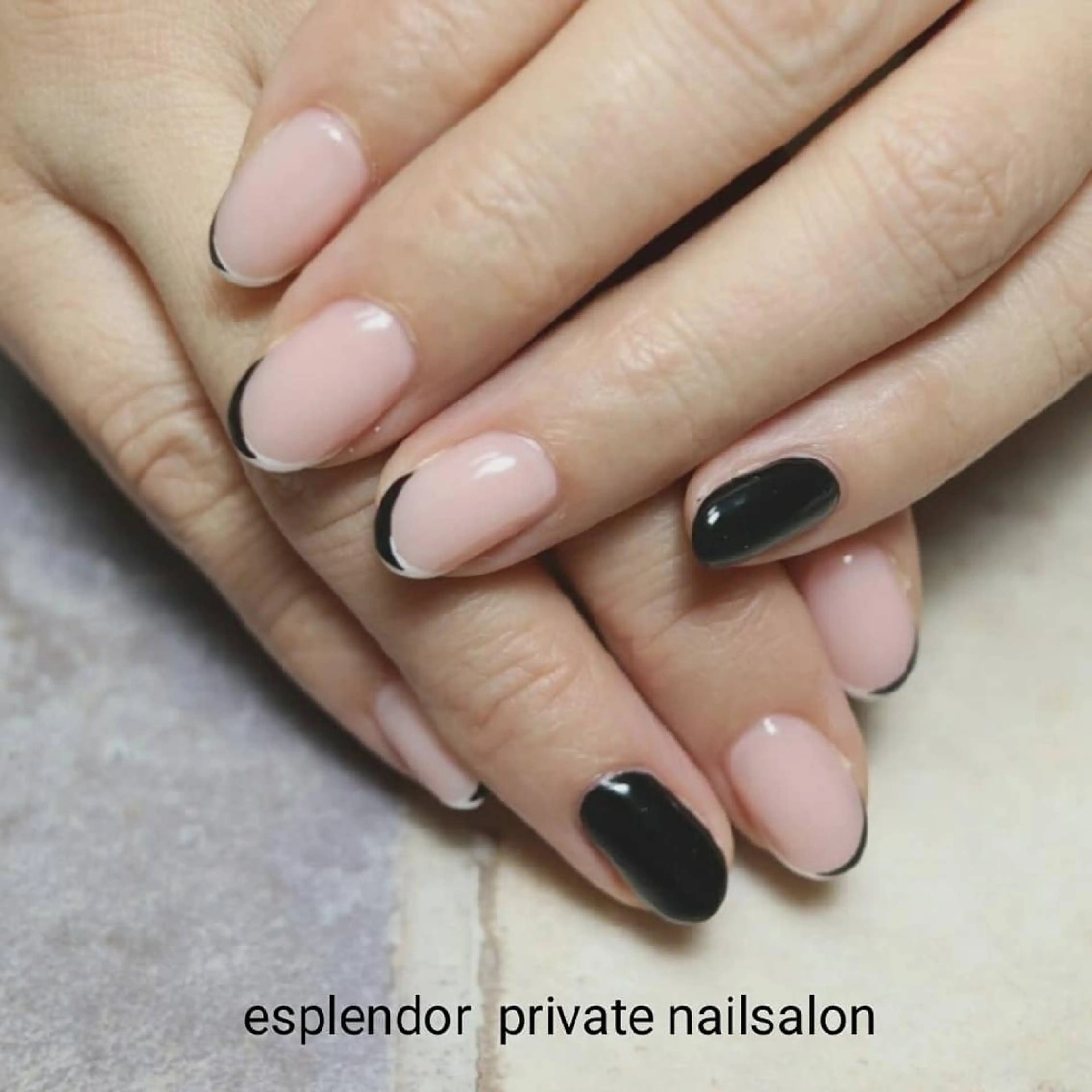 ネイル シンプルネイル esplendor  エスプレンドル所属・esplendor  エスプレンドルのネイルデザイン