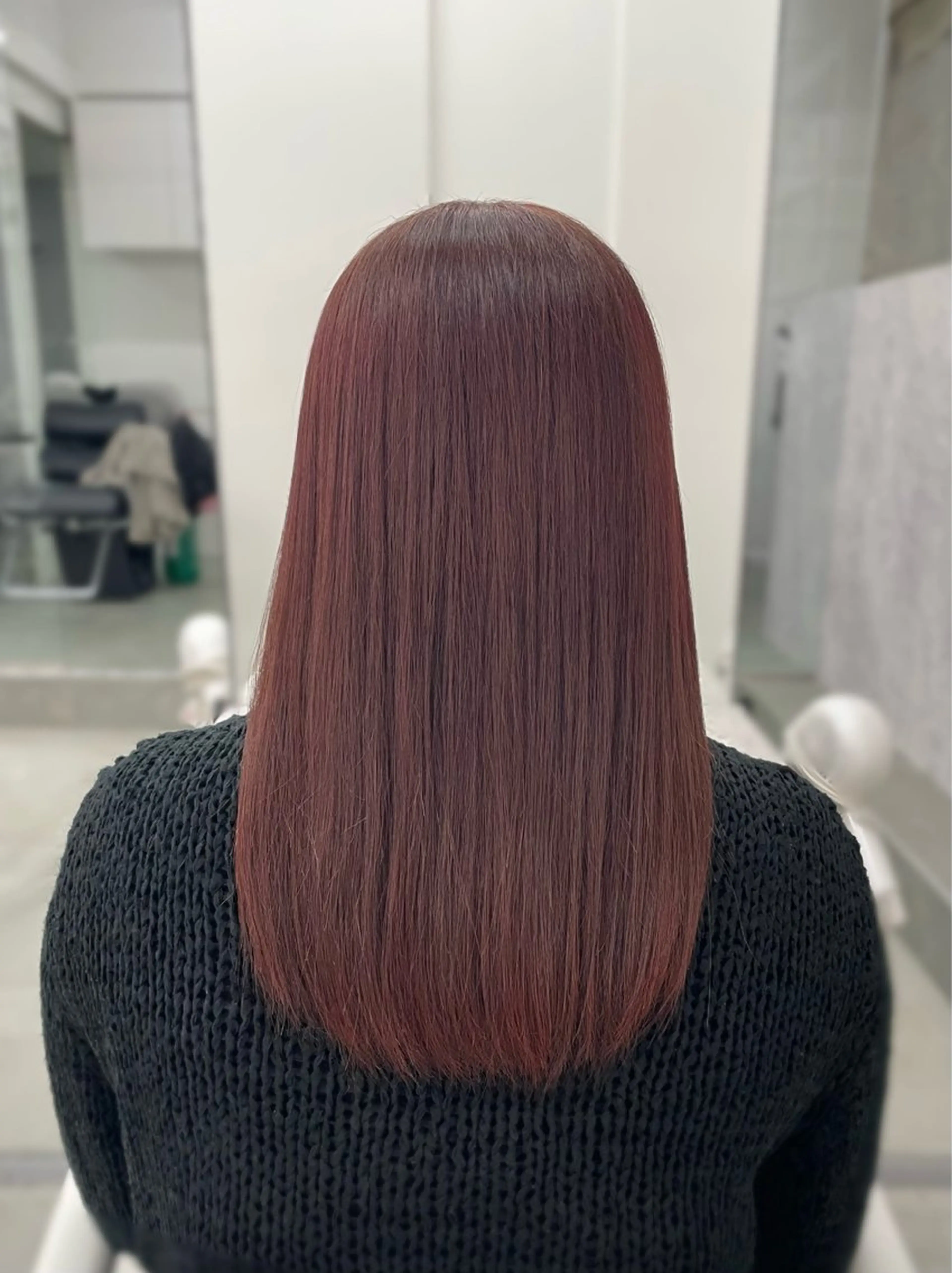 セミロング カラー 今園 桃愛のヘアスタイル