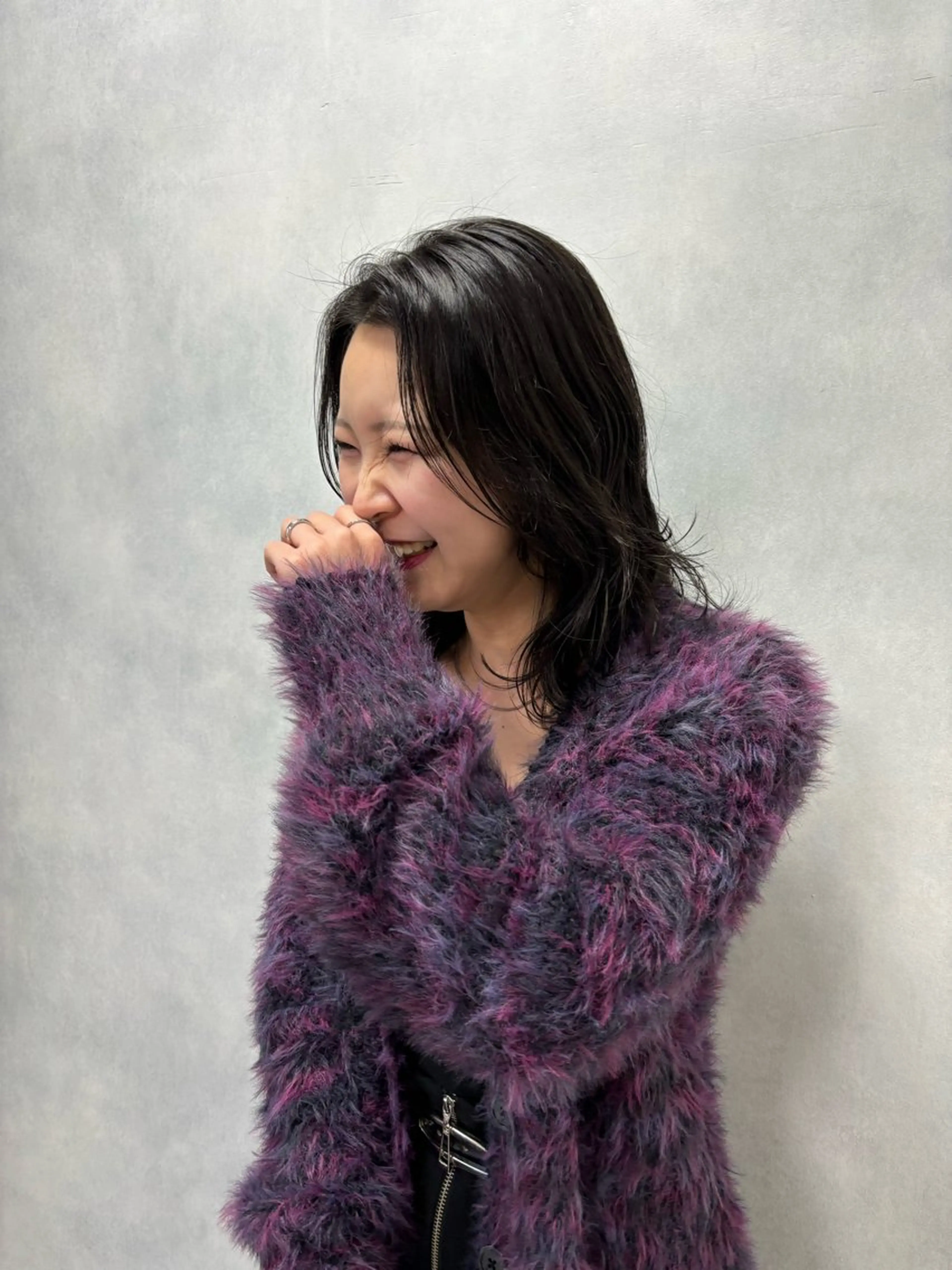 ミディアム カラー ヘアアレンジ 顔まわりレイヤー 顔周りカット レイヤーカット ウルフカット ravens代表 🍀【ヒロム】🍀のヘアスタイル