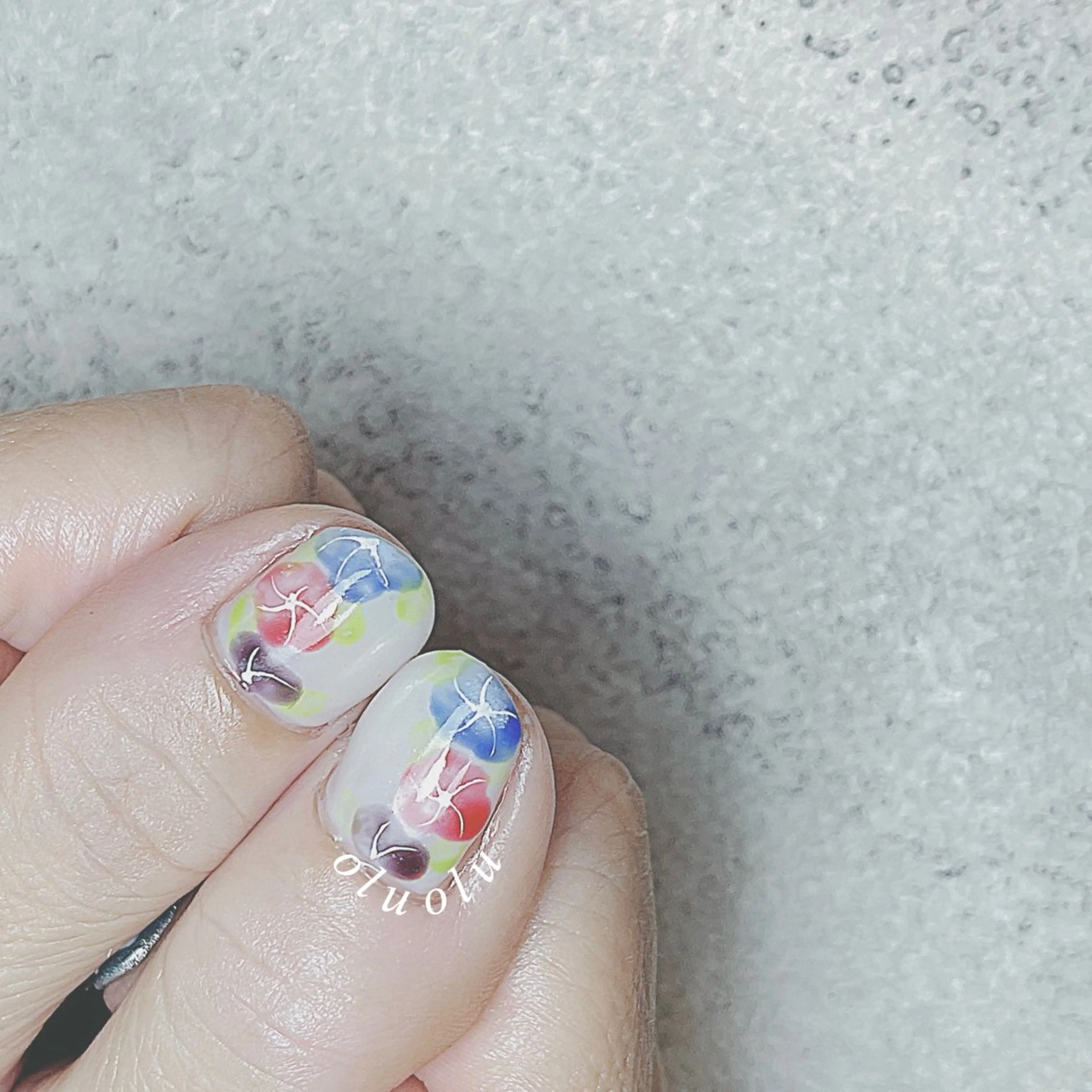 ネイル アートネイル フラワーネイル フットネイル ニュアンスネイル ショートネイル ハンドネイル 大村 紬華のネイルデザイン