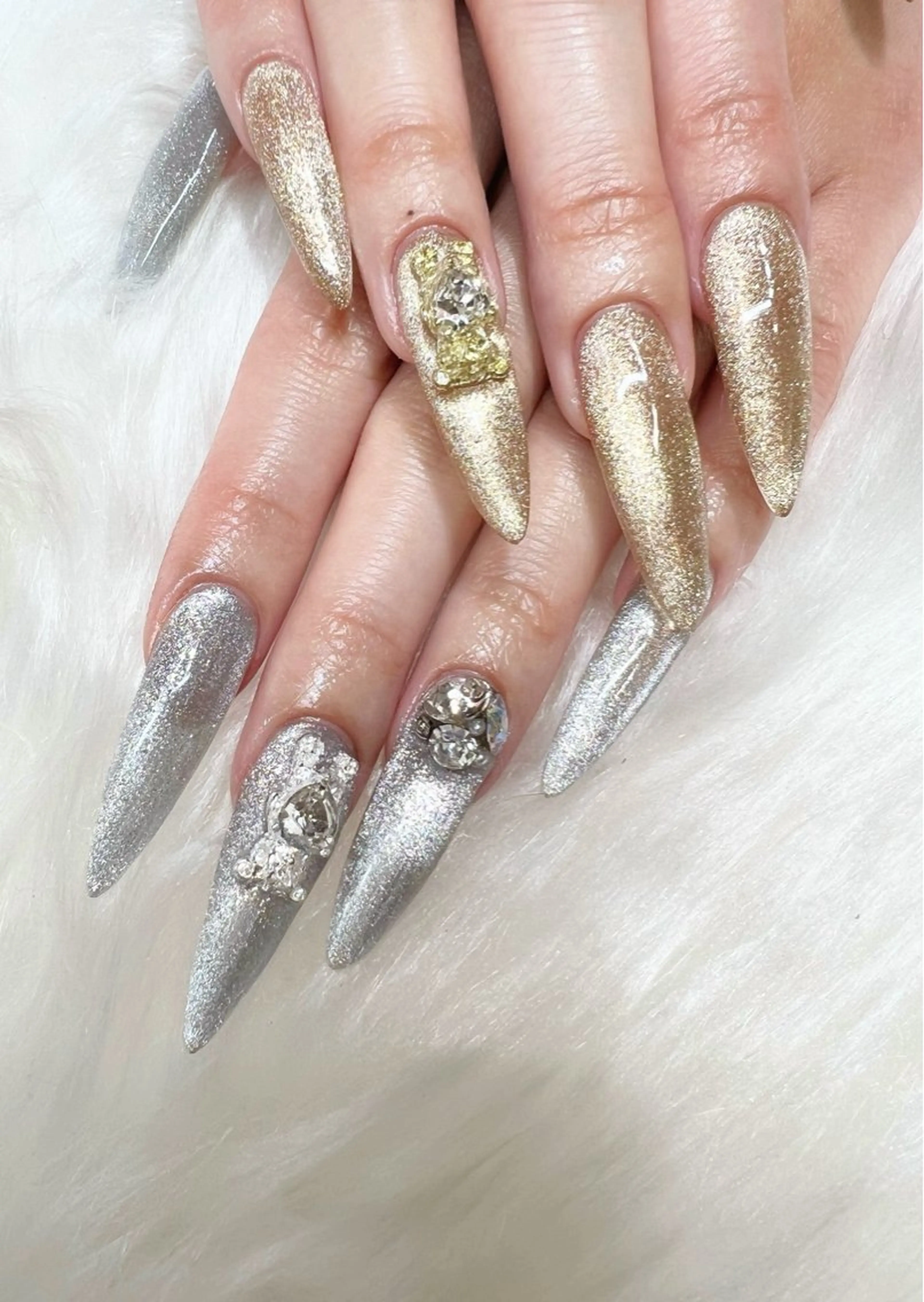 ネイル ハンドネイル glow_ nailのネイルデザイン