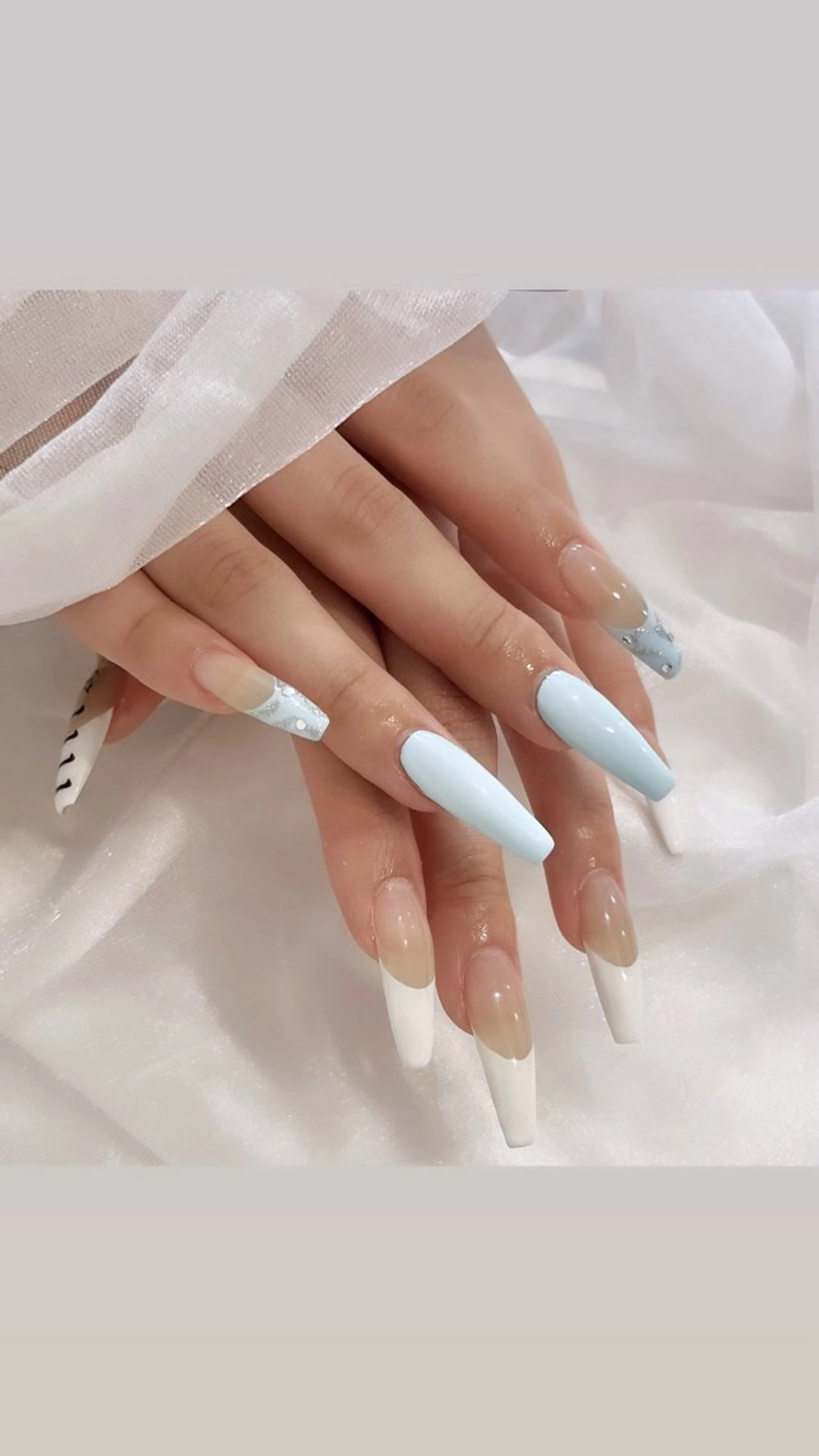 ネイル SALON ELVI.所属・SALON ELVI.のネイルデザイン