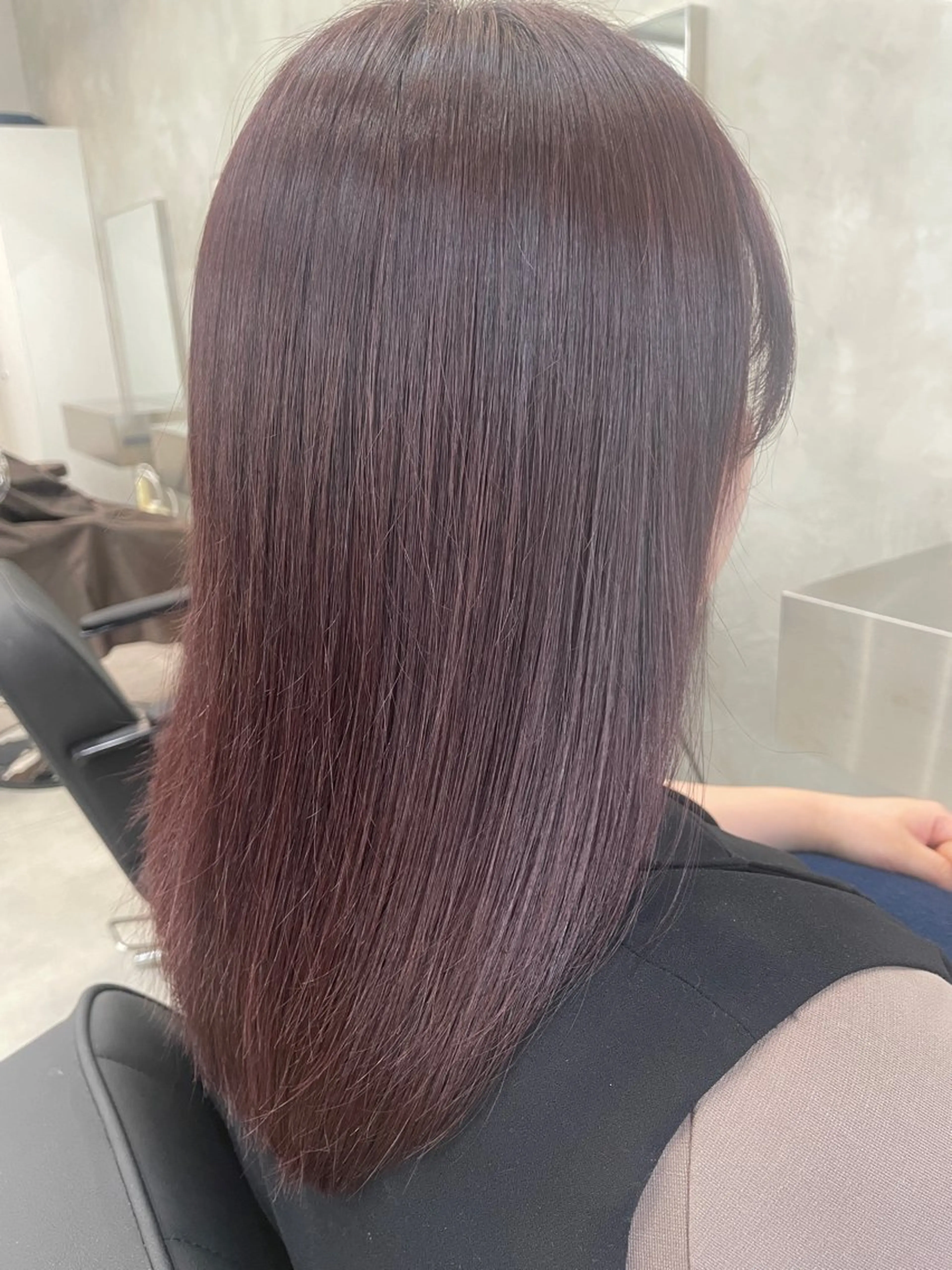 ミディアム カラー オオシロ ユウマのヘアスタイル