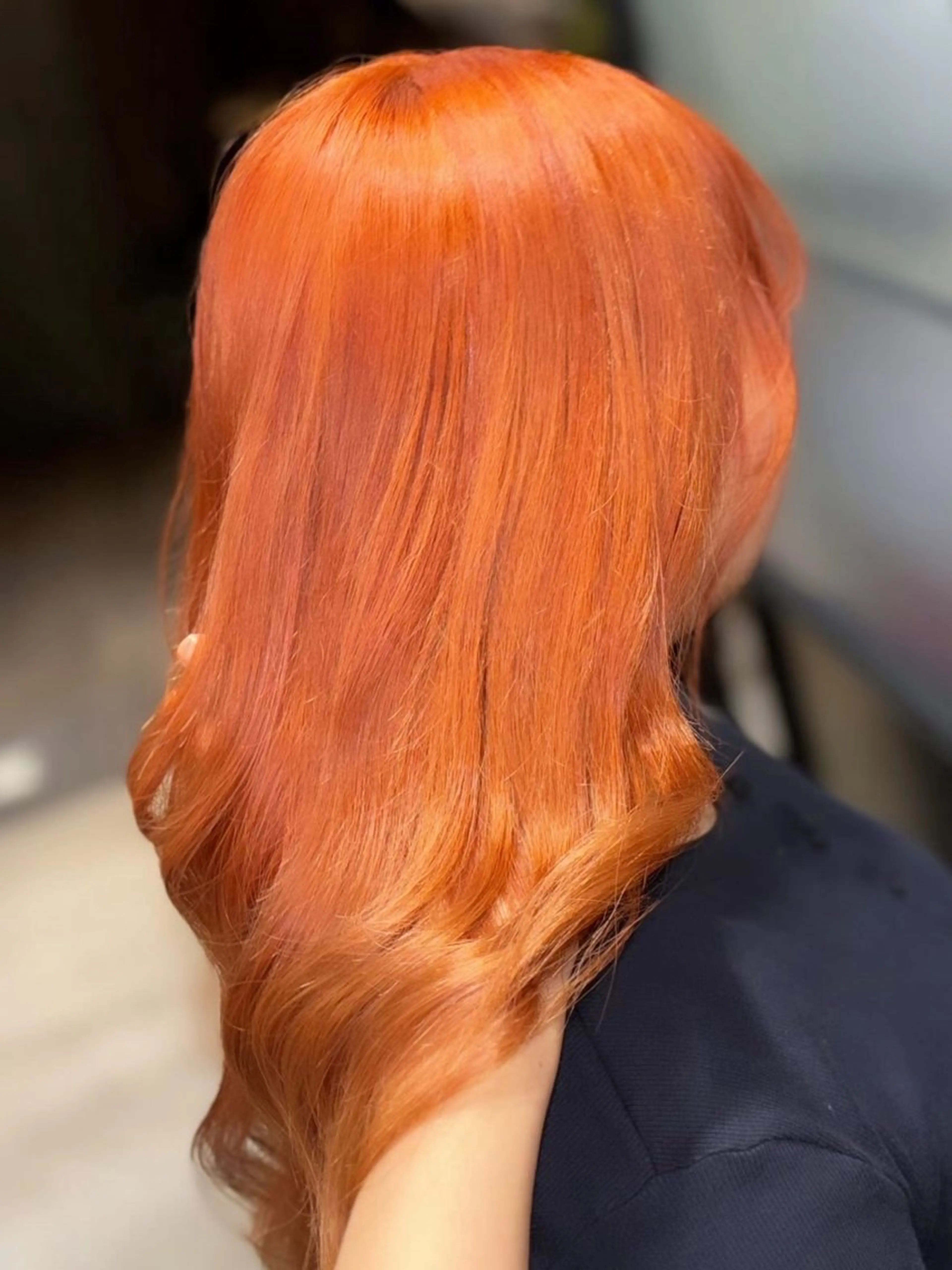 カラー ブリーチ オレンジ ヘアカラー オリタ ルカのヘアスタイル