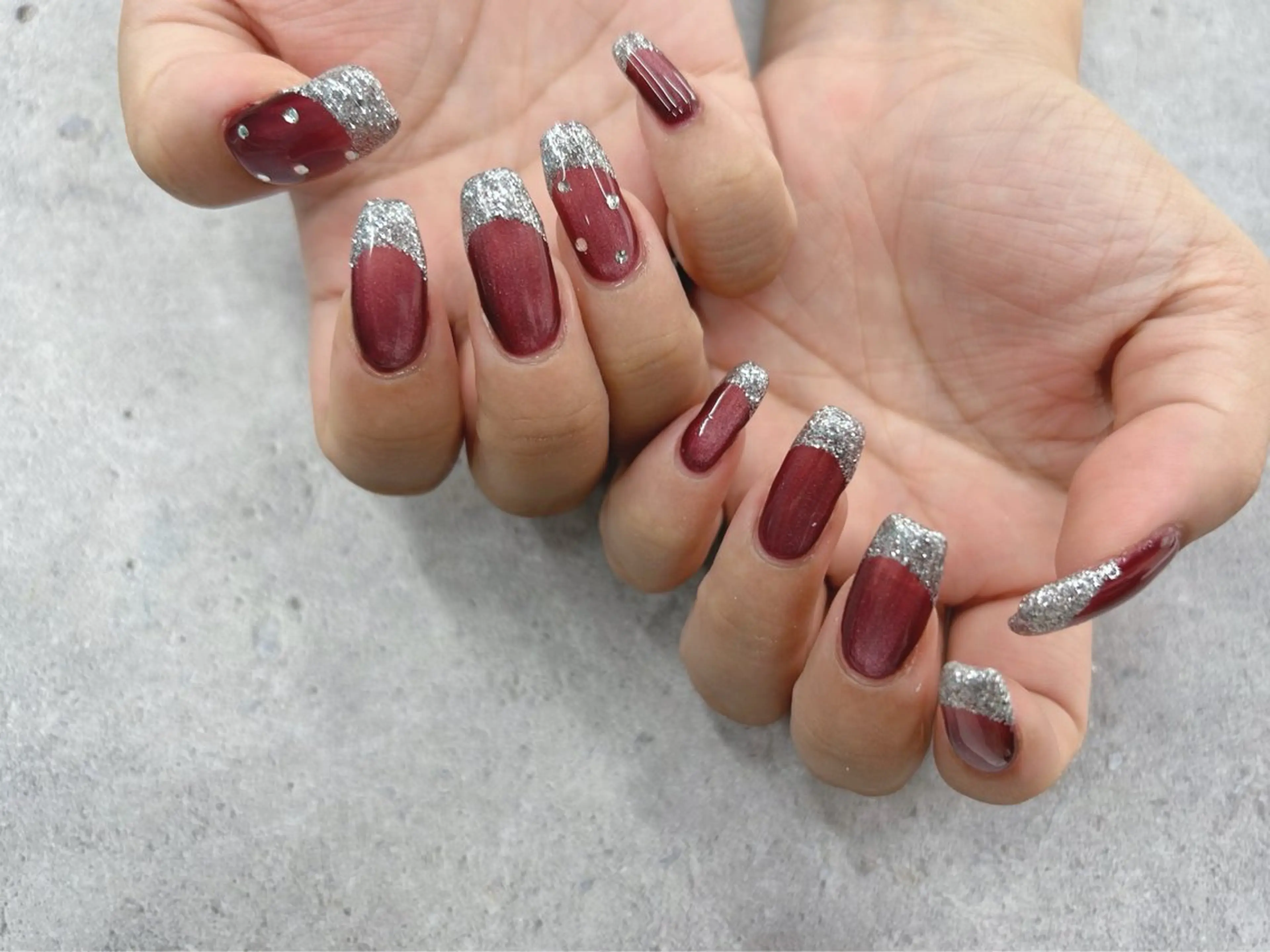 ネイル フレンチネイル ラメ(グリッター) マグネットネイル ストーンネイル ハンドネイル Nail Salon agré所属・agré ネイルサロン　アグレのネイルデザイン