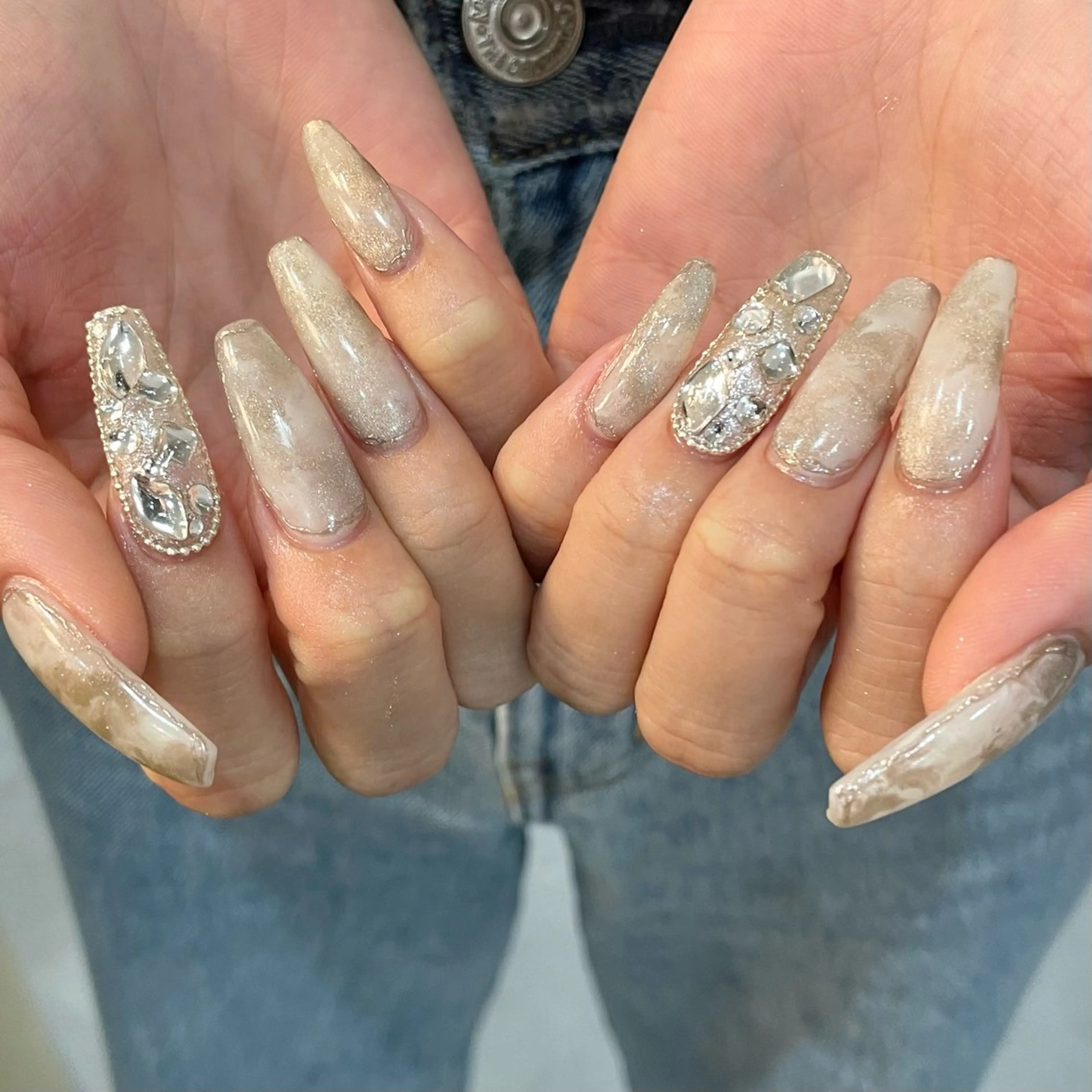 ネイル ハンドネイル 早坂 ハヤサカのネイルデザイン