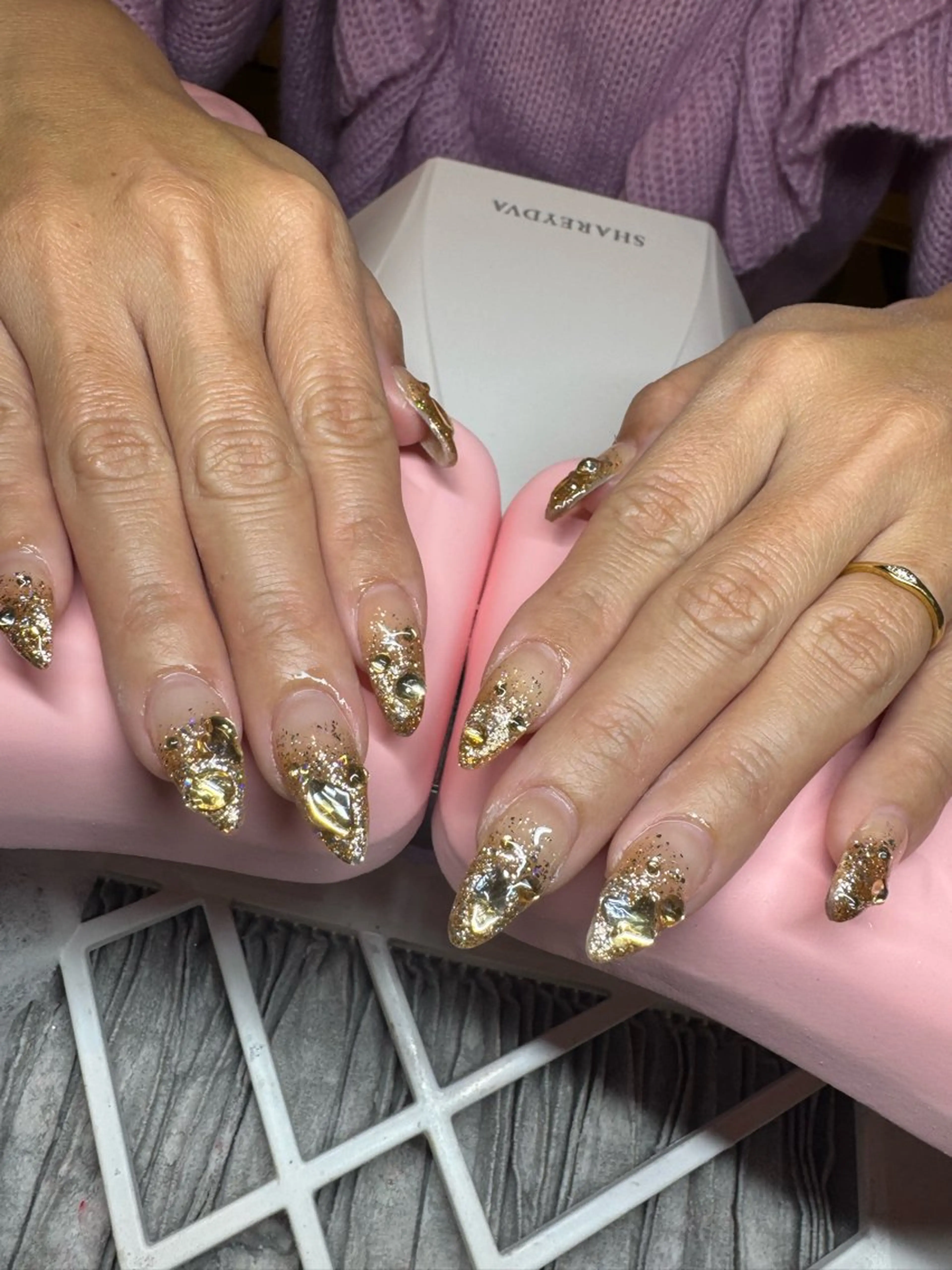 ネイル ハンドネイル 濱岡 咲のネイルデザイン