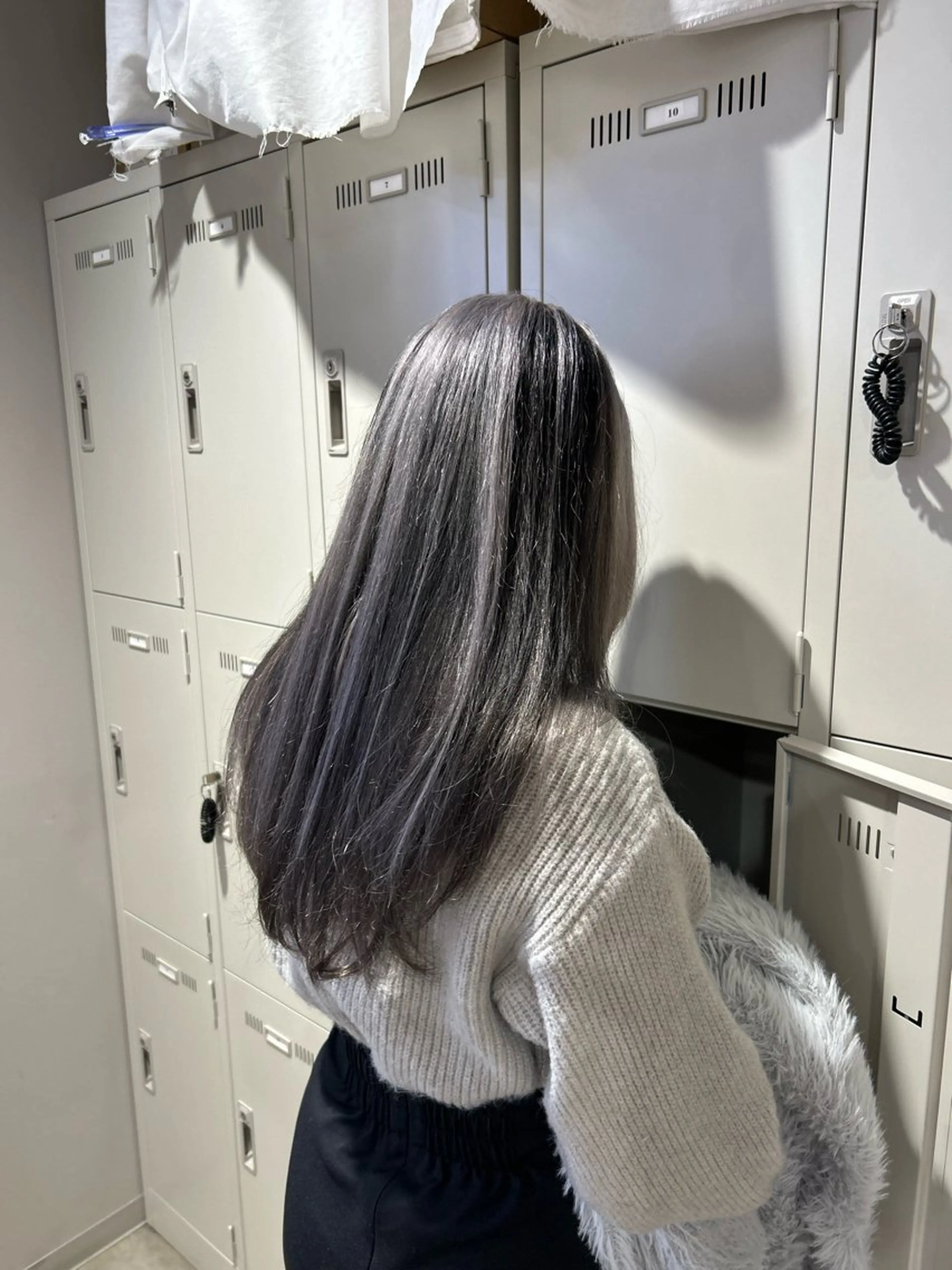 セミロング カラー ヘアカラー ヘアセット 韓国/トレンド レイヤー【101】のヘアスタイル