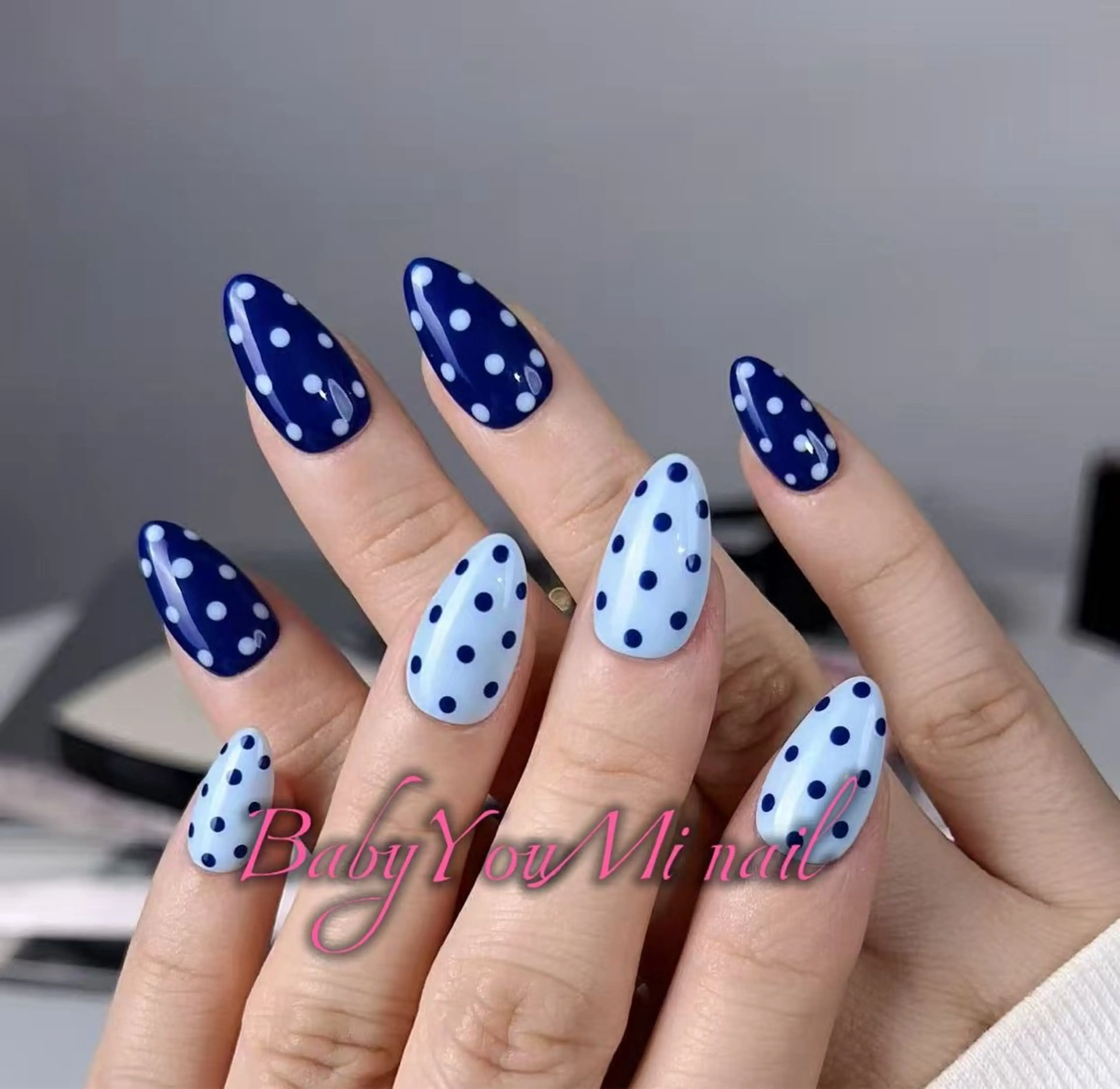 ネイル オーロラネイル フラワーネイル フットネイル フレンチネイル ジェルネイル ハンドネイル BabyYouMi nailのネイルデザイン