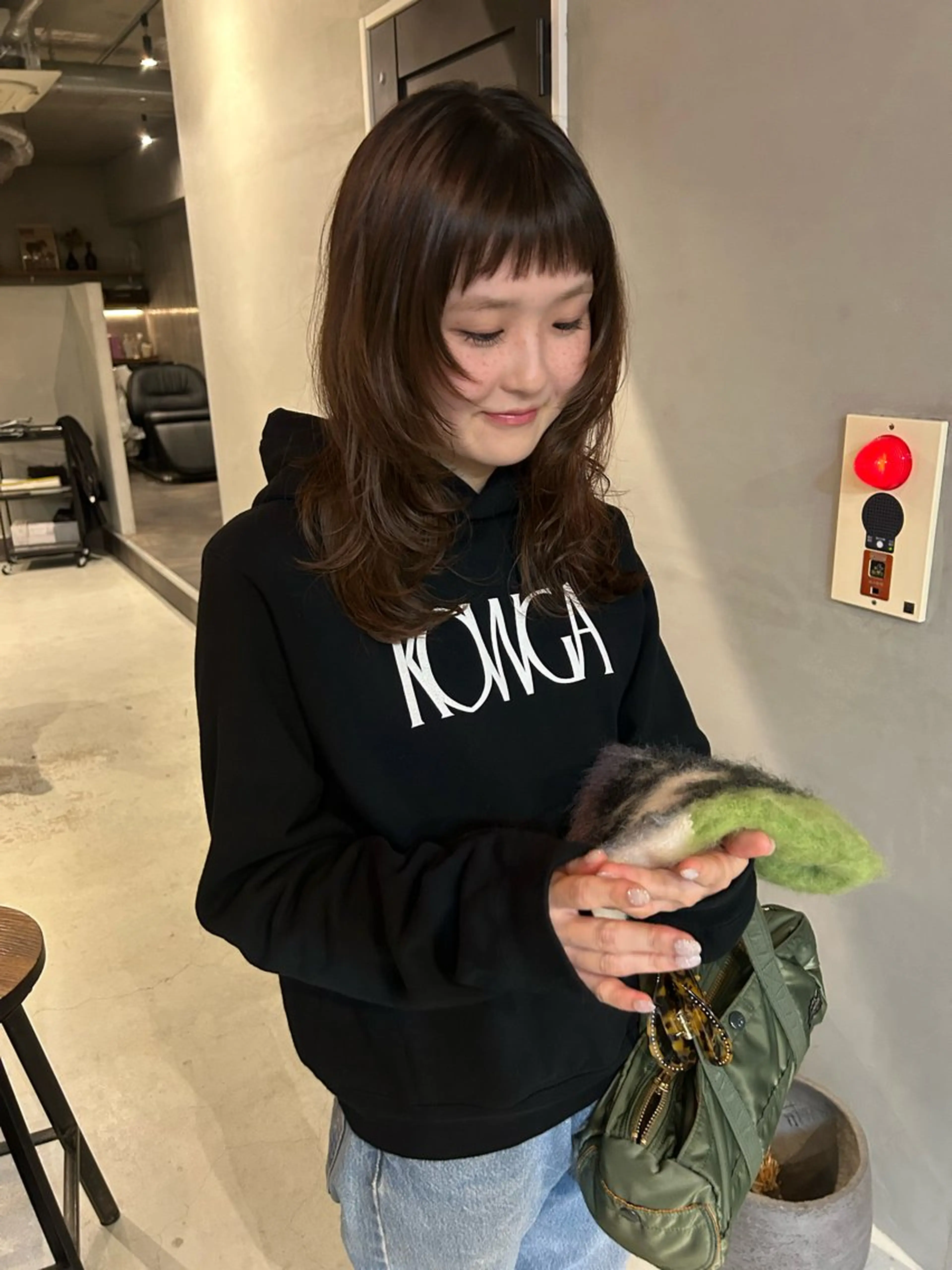 ミディアム 石原 実のヘアスタイル