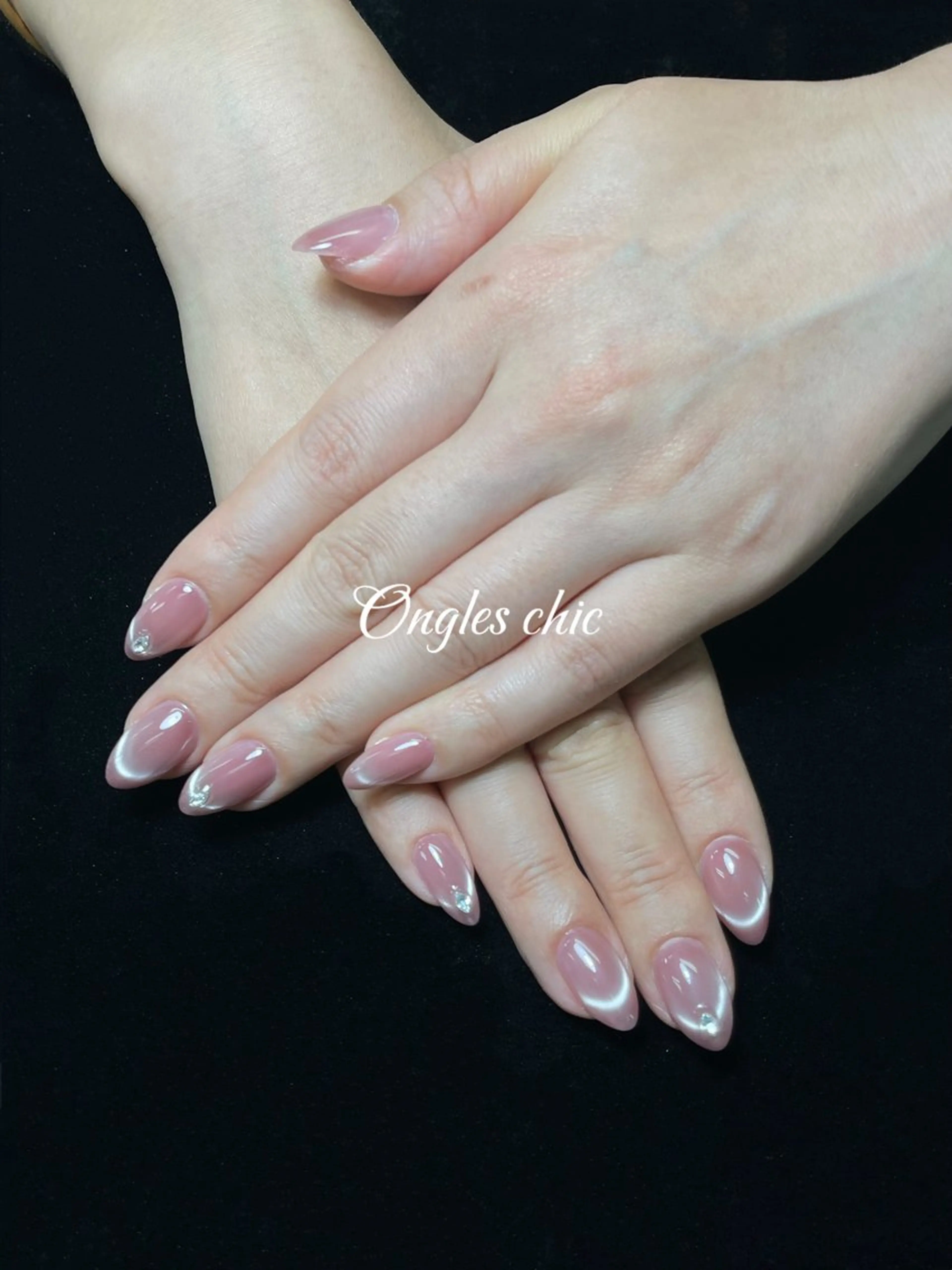 ネイル ハンドネイル ongles chicのネイルデザイン