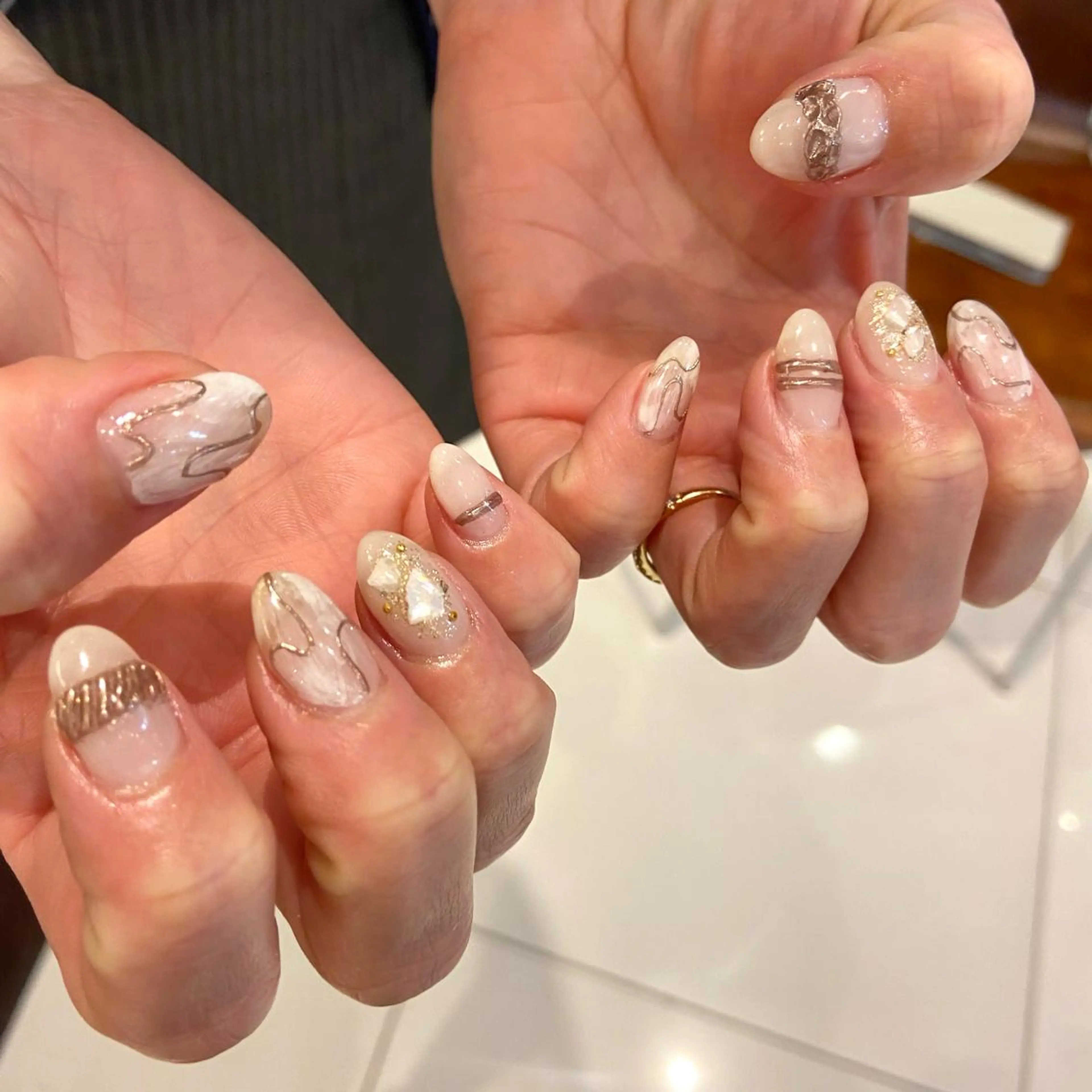 ネイル Allure小山店 Maiのネイルデザイン