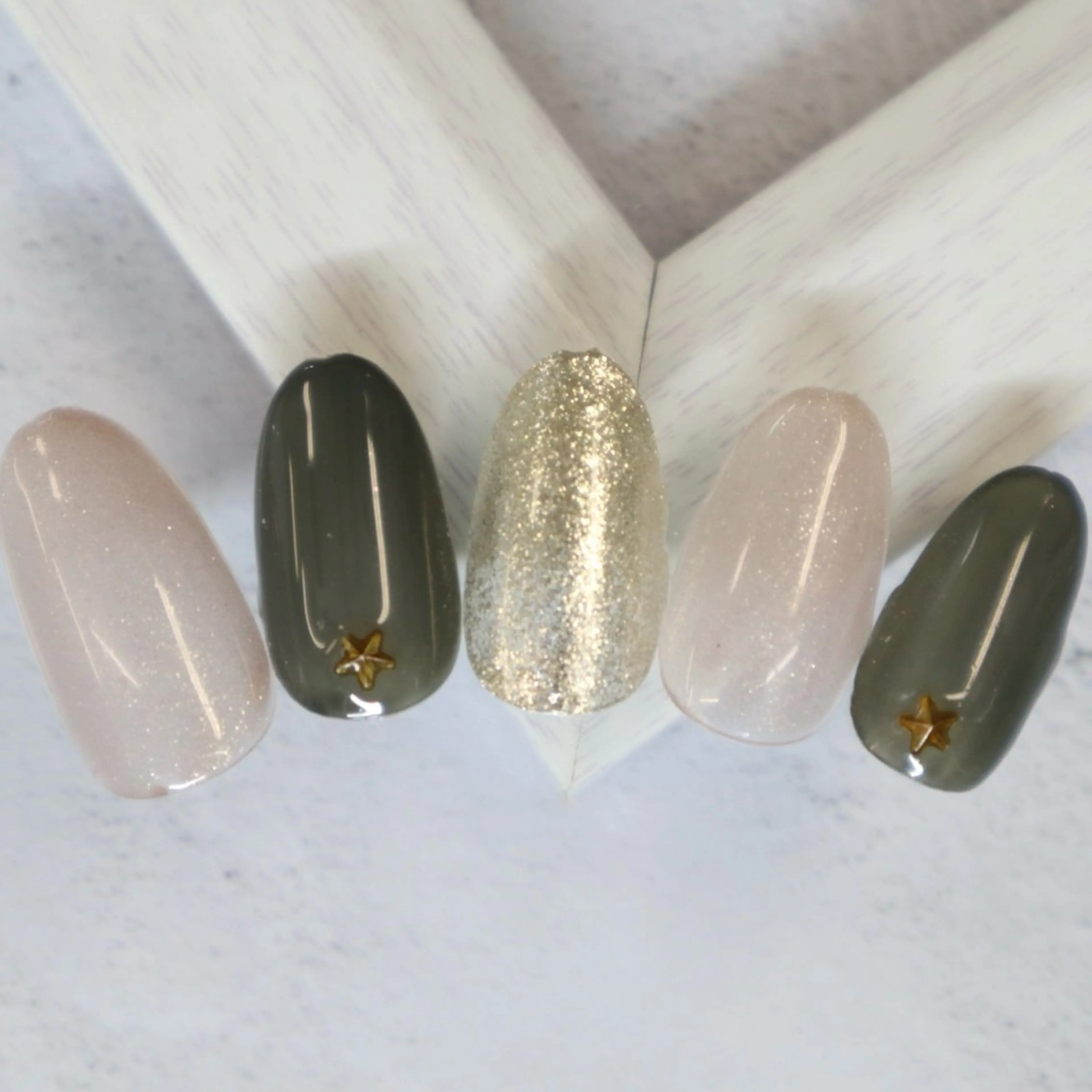 ネイル L‘ねいる 江坂店 エルネイルエサカテンのネイルデザイン