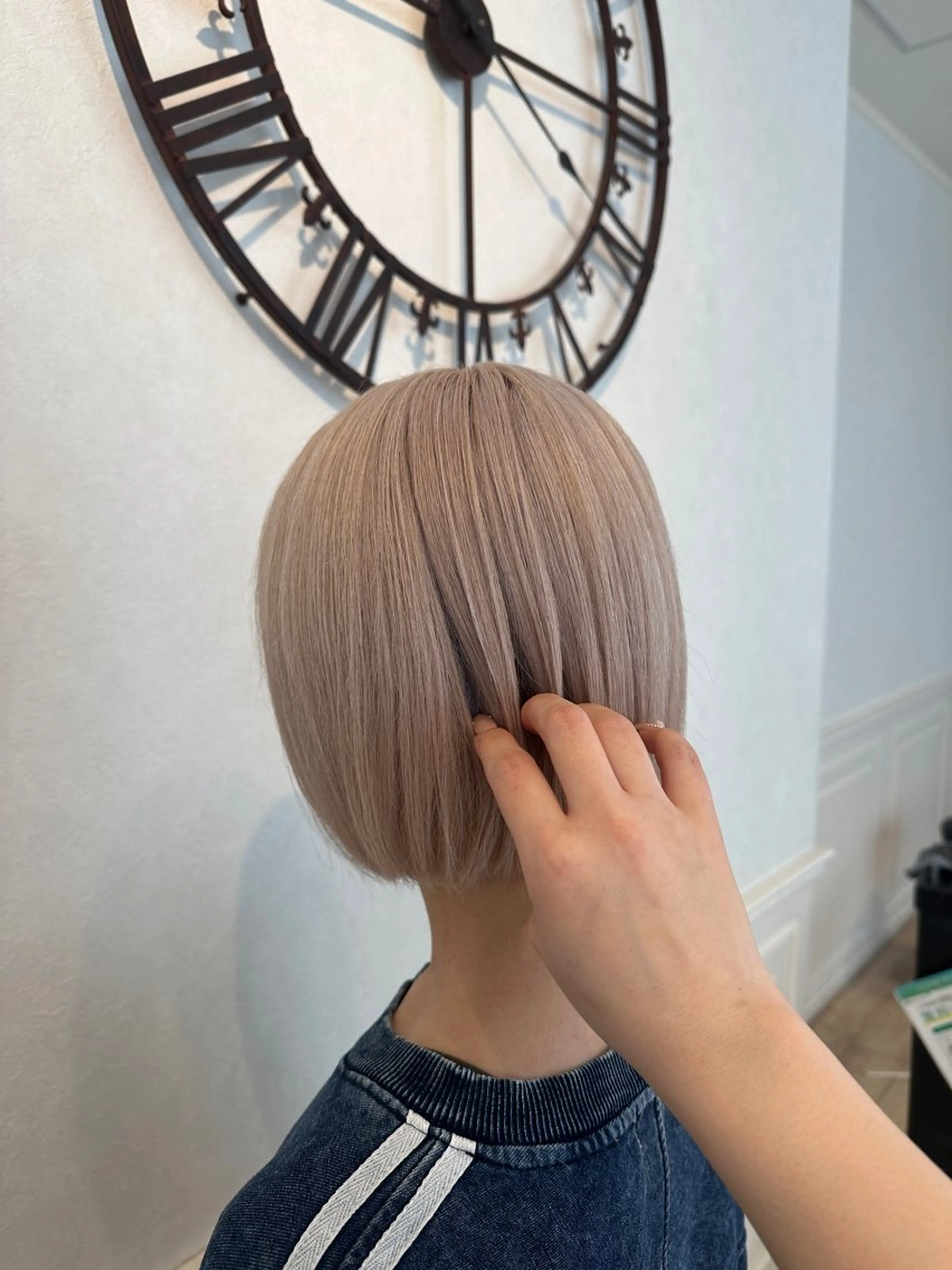 カラー 山口 珠莉のヘアスタイル