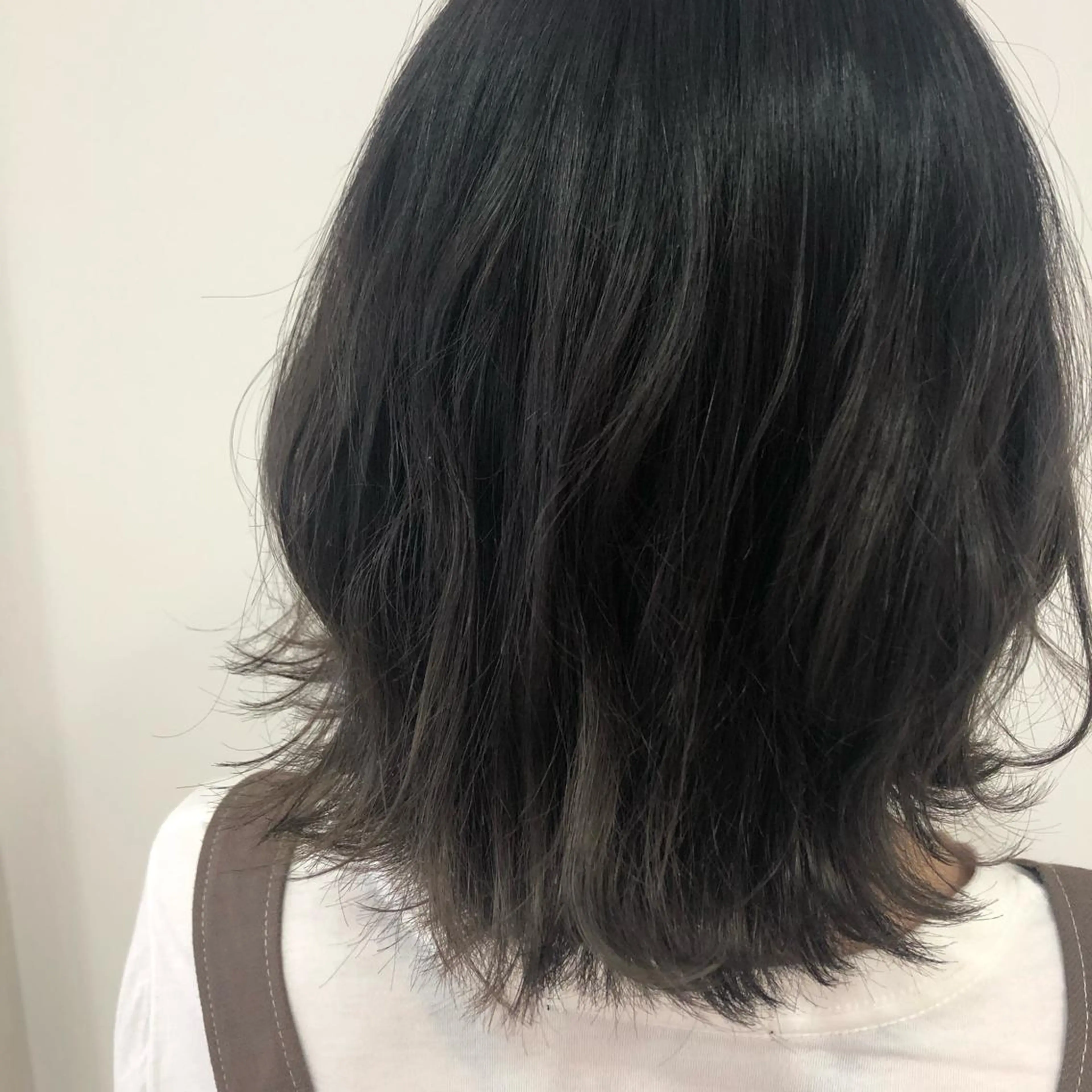 ミディアム カラー GLROW haruhiのヘアスタイル