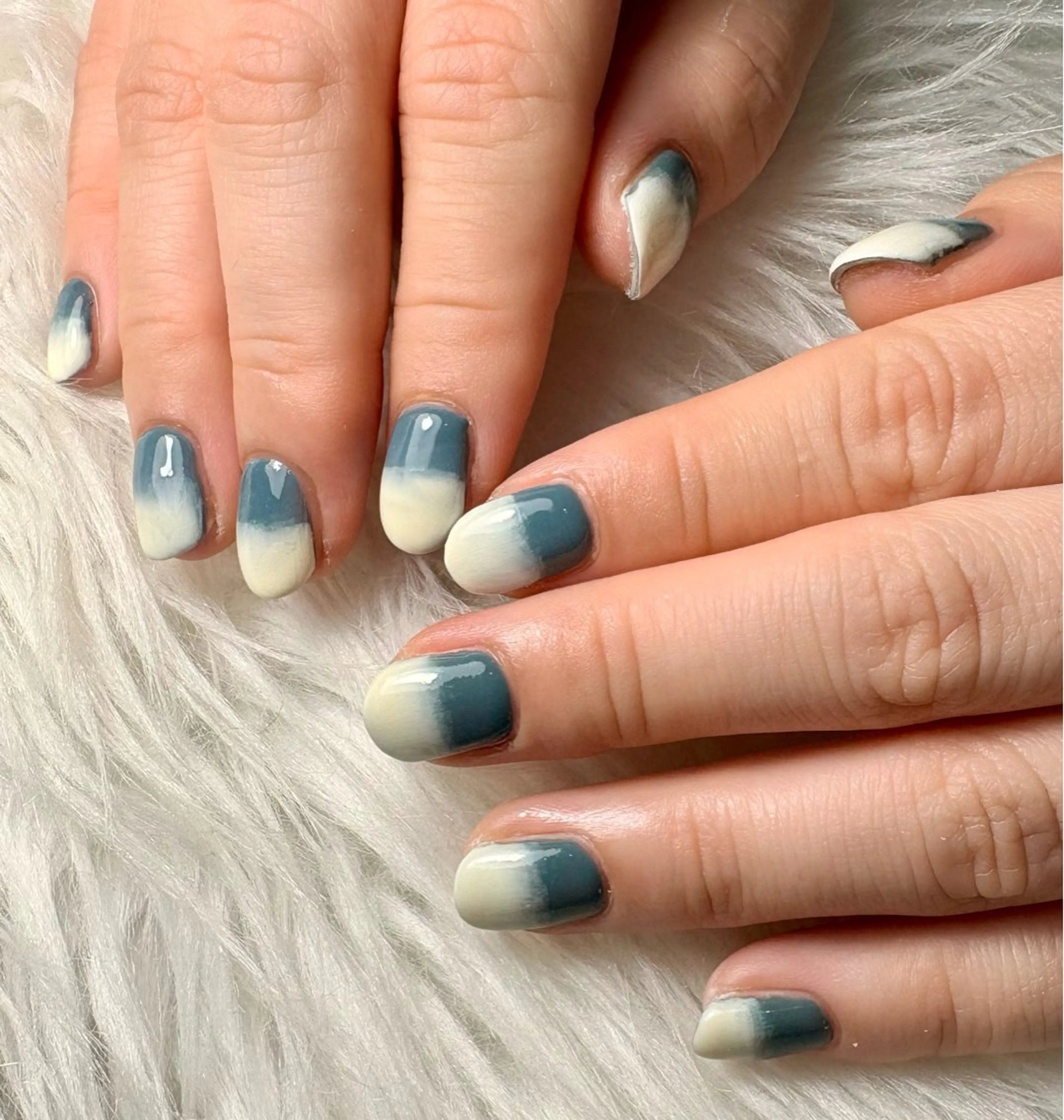 ネイル ハンドネイル 山科駅徒歩3分❣️ 代表　紗恵子のネイルデザイン