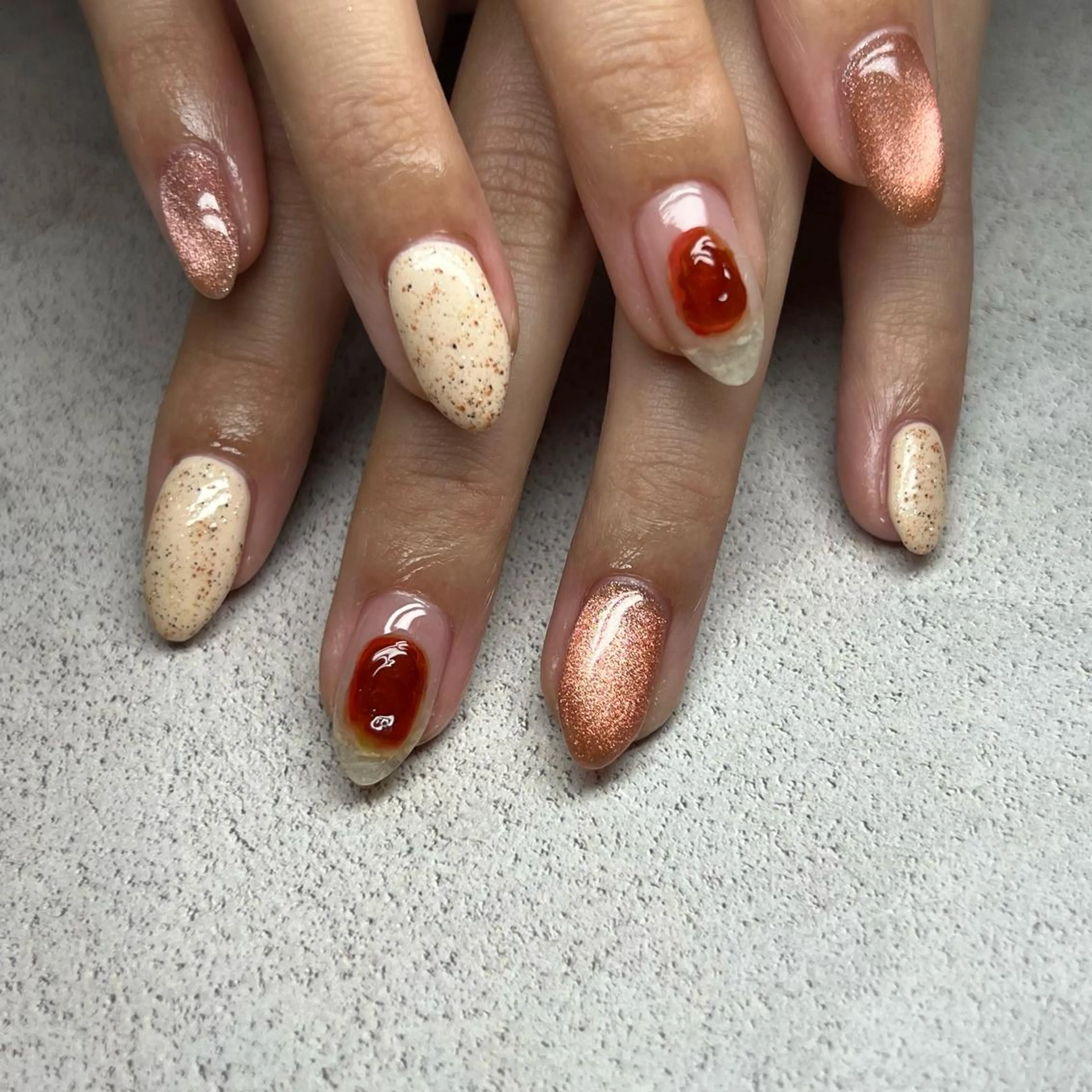 ネイル マットネイル ハンドネイル 𝐫𝐚𝐢 𝐧𝐚𝐢𝐥の眉毛・アイブロウイメージ