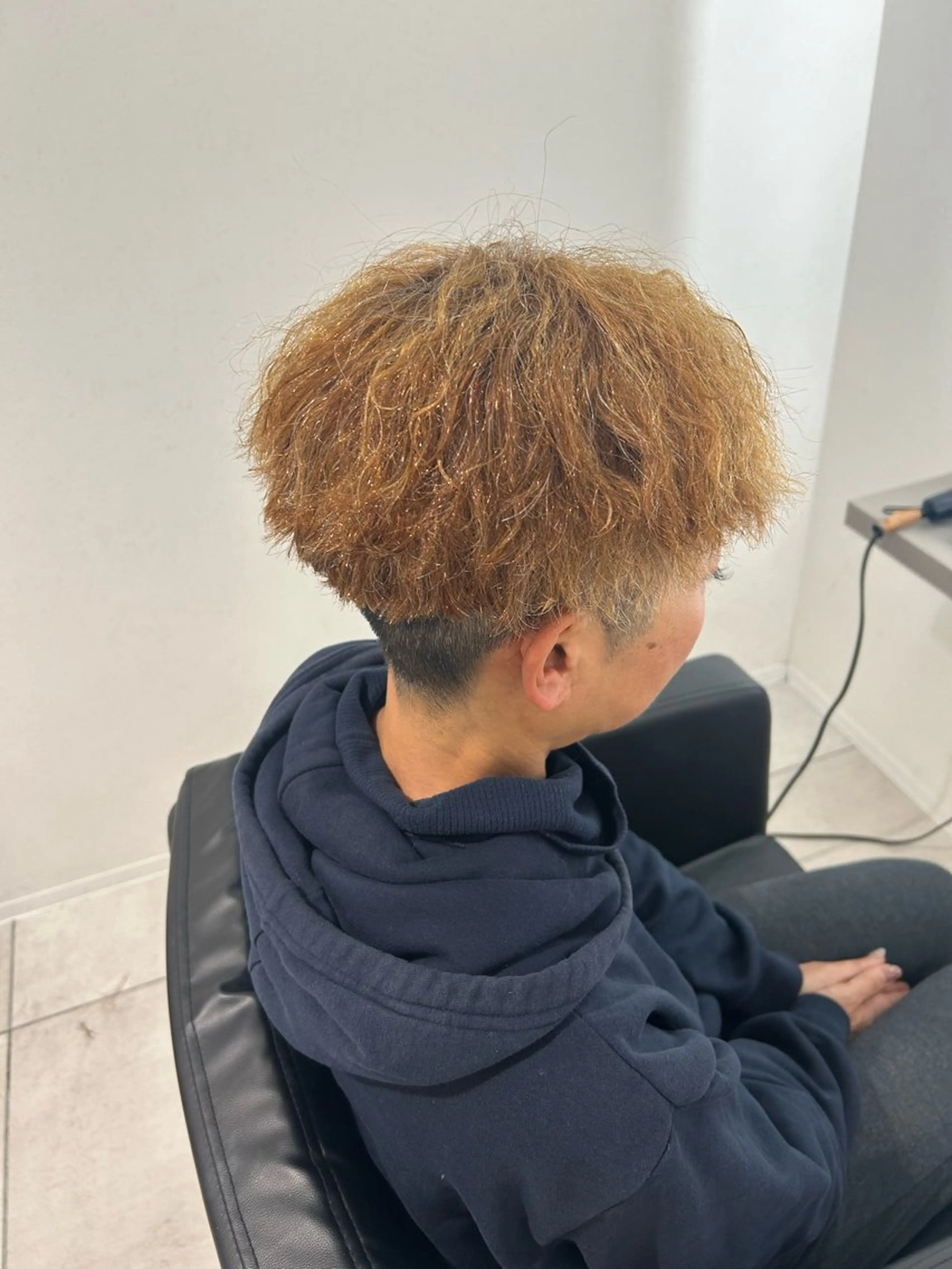 ショート メンズ パーマ Rubik's 茉侑のヘアスタイル