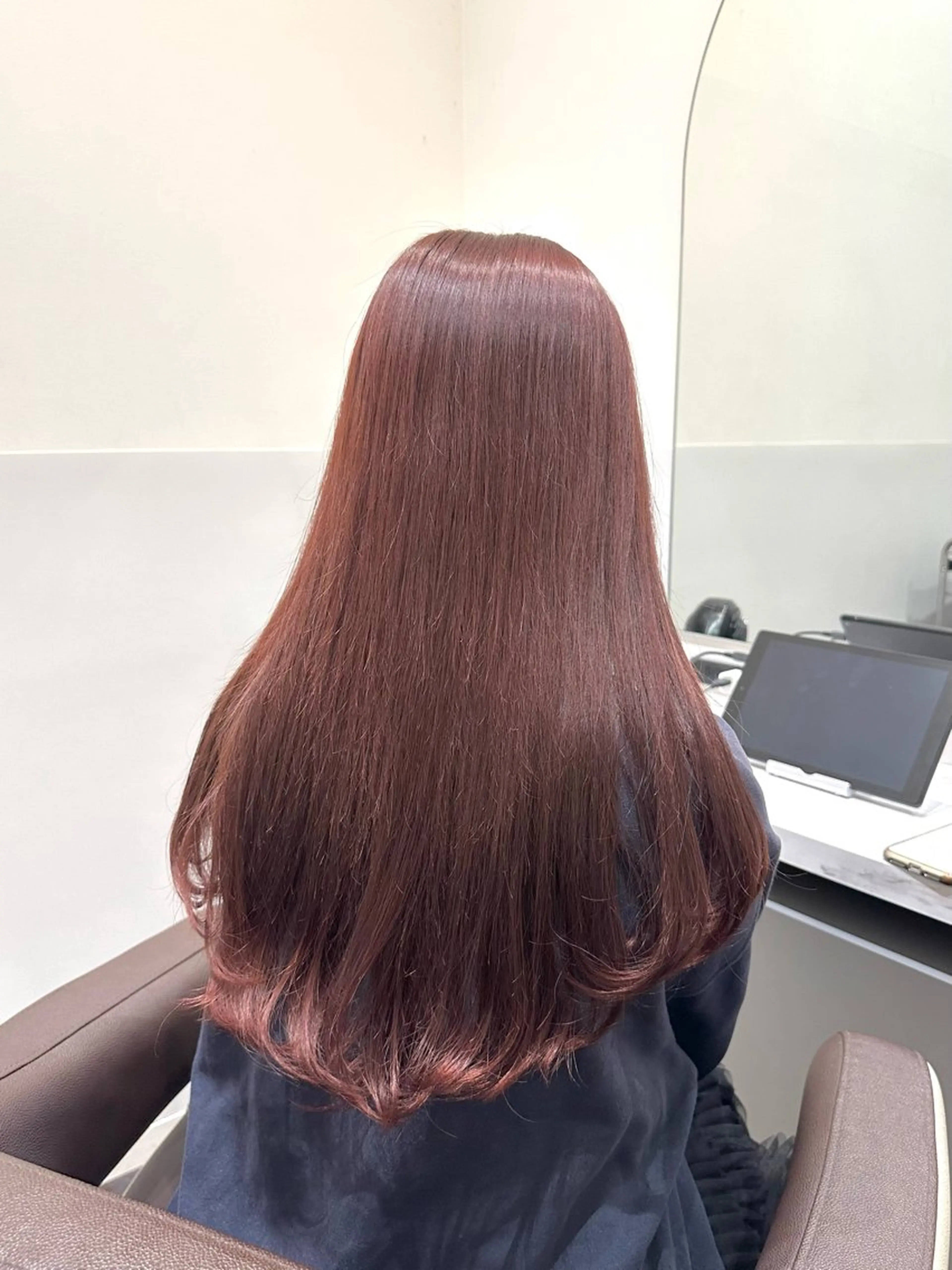 ロング カラー ブリーチ ブラウンカラー ブリーチなしカラー レッドカラー レッドブラウン LUMO所属・矢野 晃平のヘアスタイル