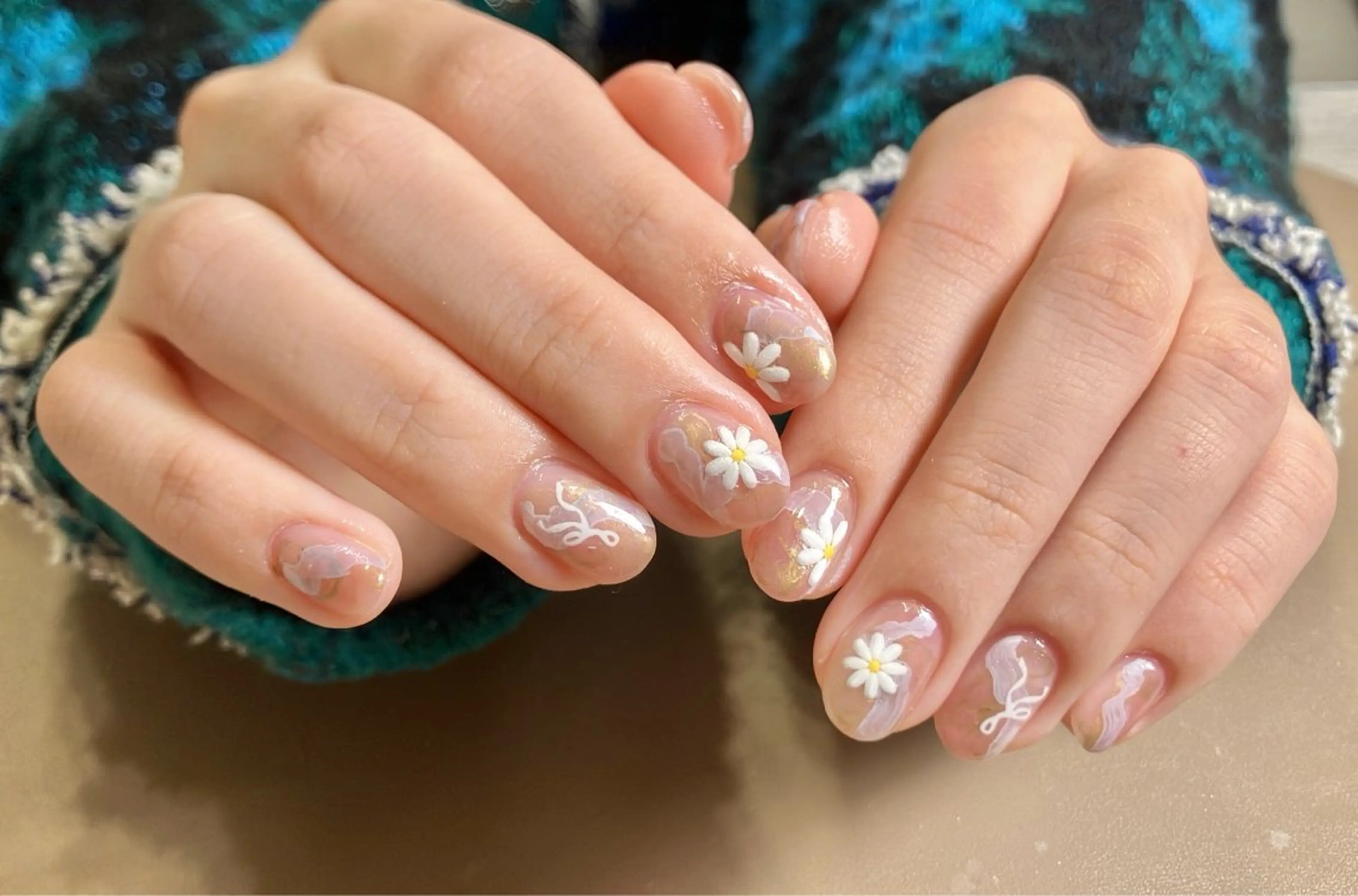 ネイル ハンドネイル たまプラーザ ANZUのネイルデザイン