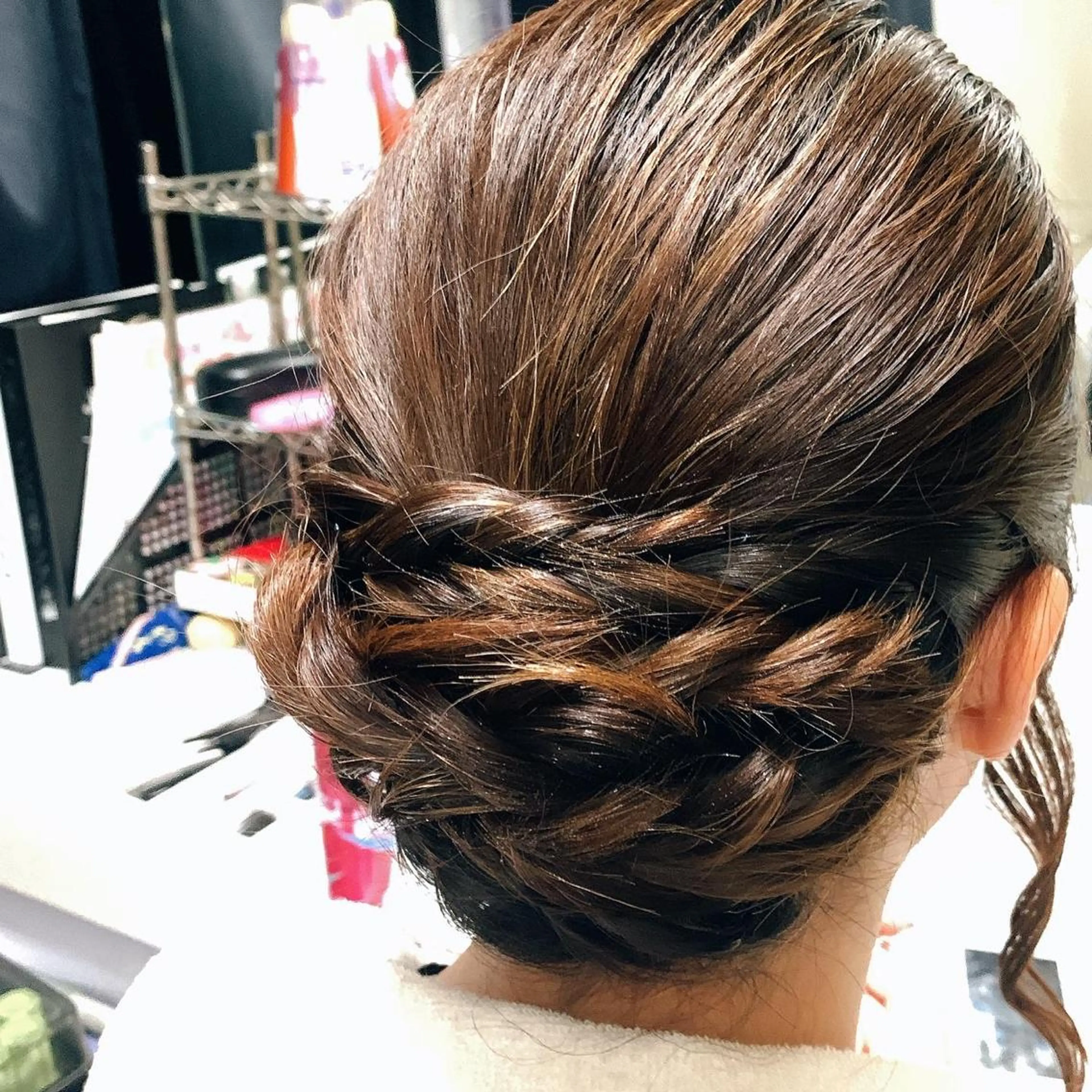 ロング ヘアアレンジ あるす美容室所属・あるす 美容室のヘアスタイル