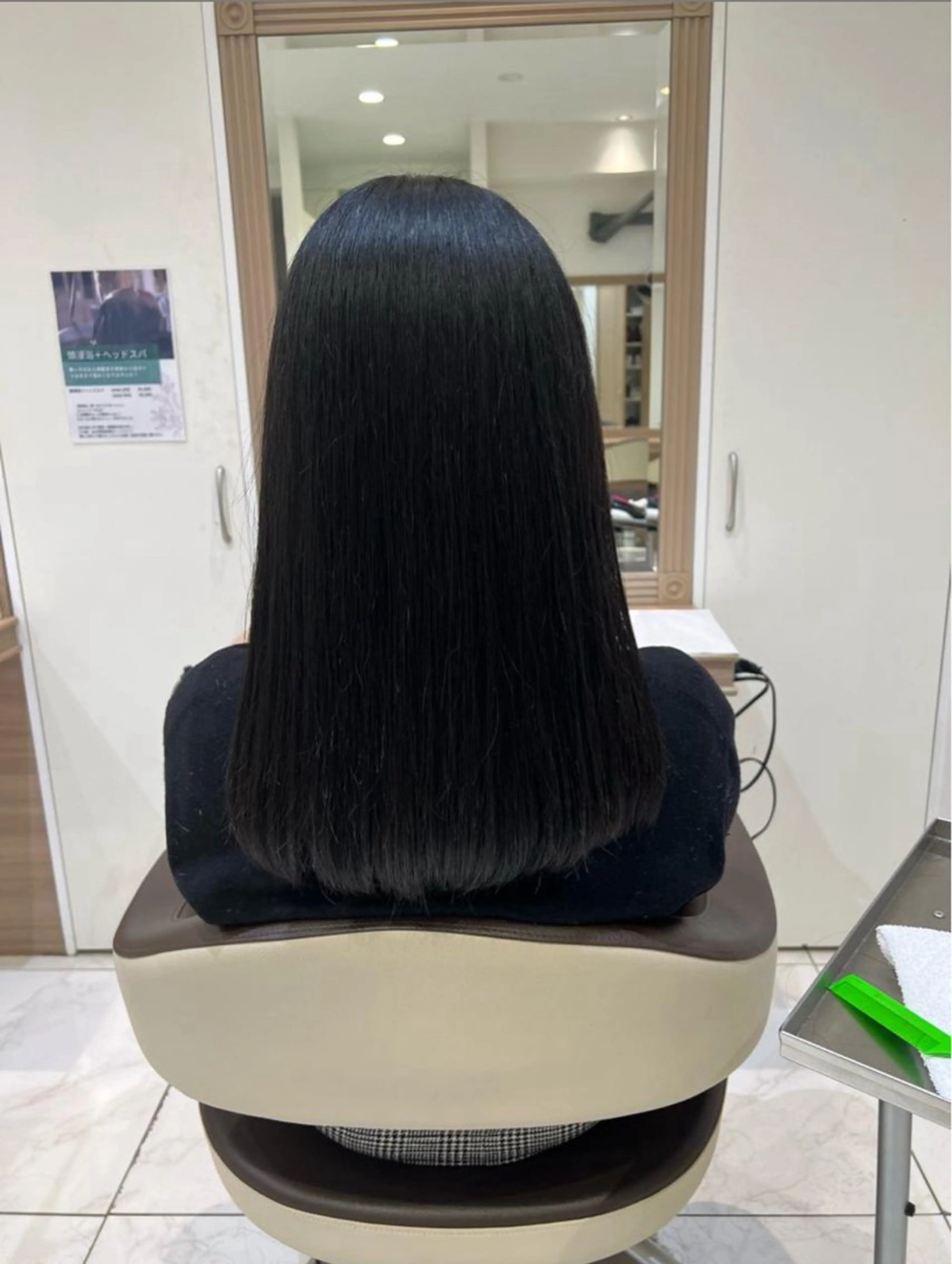 🔥シルクのような仕上がり🔥ツヤツヤストレート縮毛矯正+トリートメントの写真