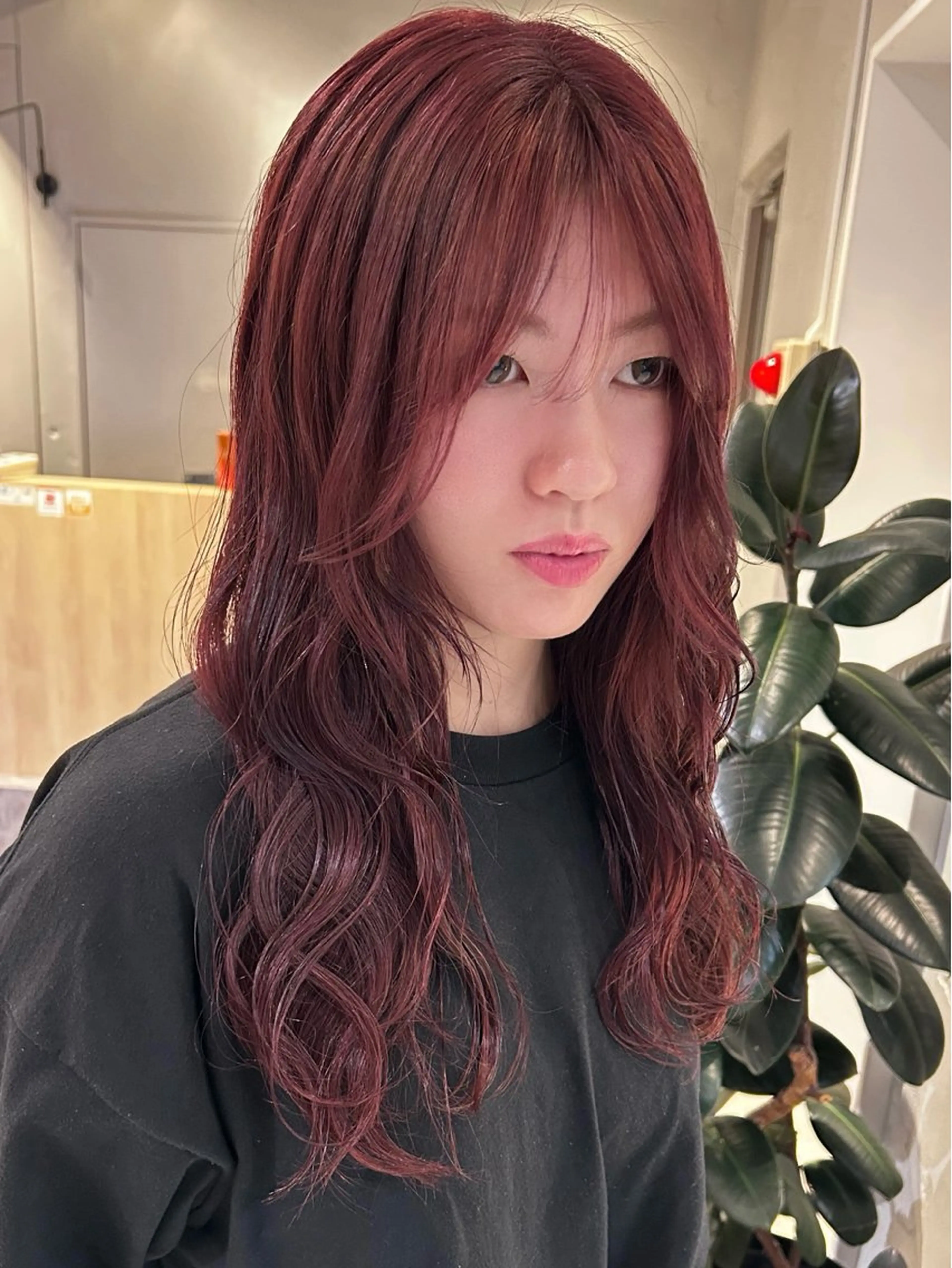 セミロング カラー ブリーチ ヘアカラー 𝐚𝐨𝐢🩰/ 酸性ストレートのヘアスタイル