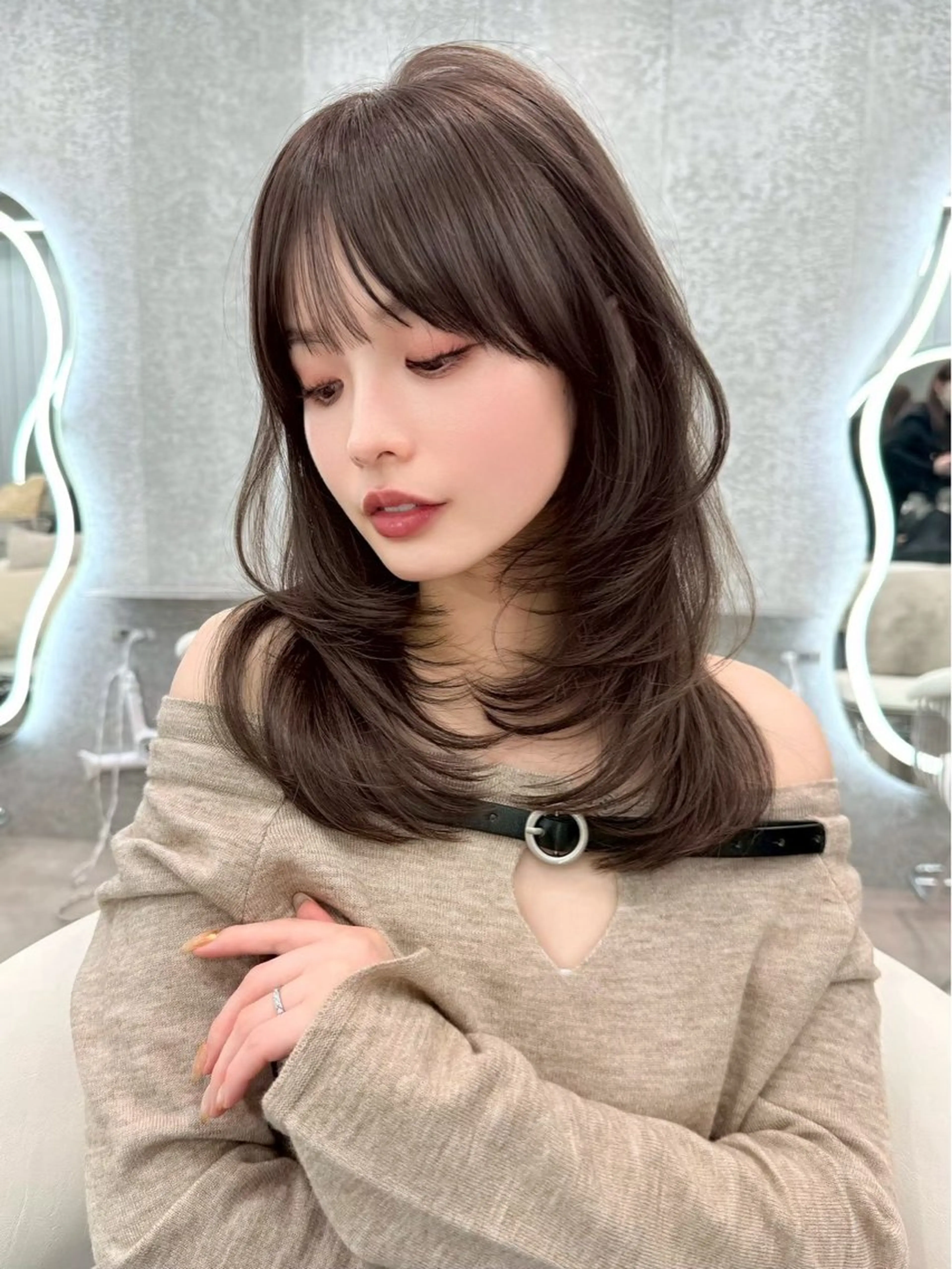 ロング カラー ヘアアレンジ カット ヘアカラー トリートメント 美髪矯正🫧/ 韓国ヘア/吉田光佑のヘアスタイル