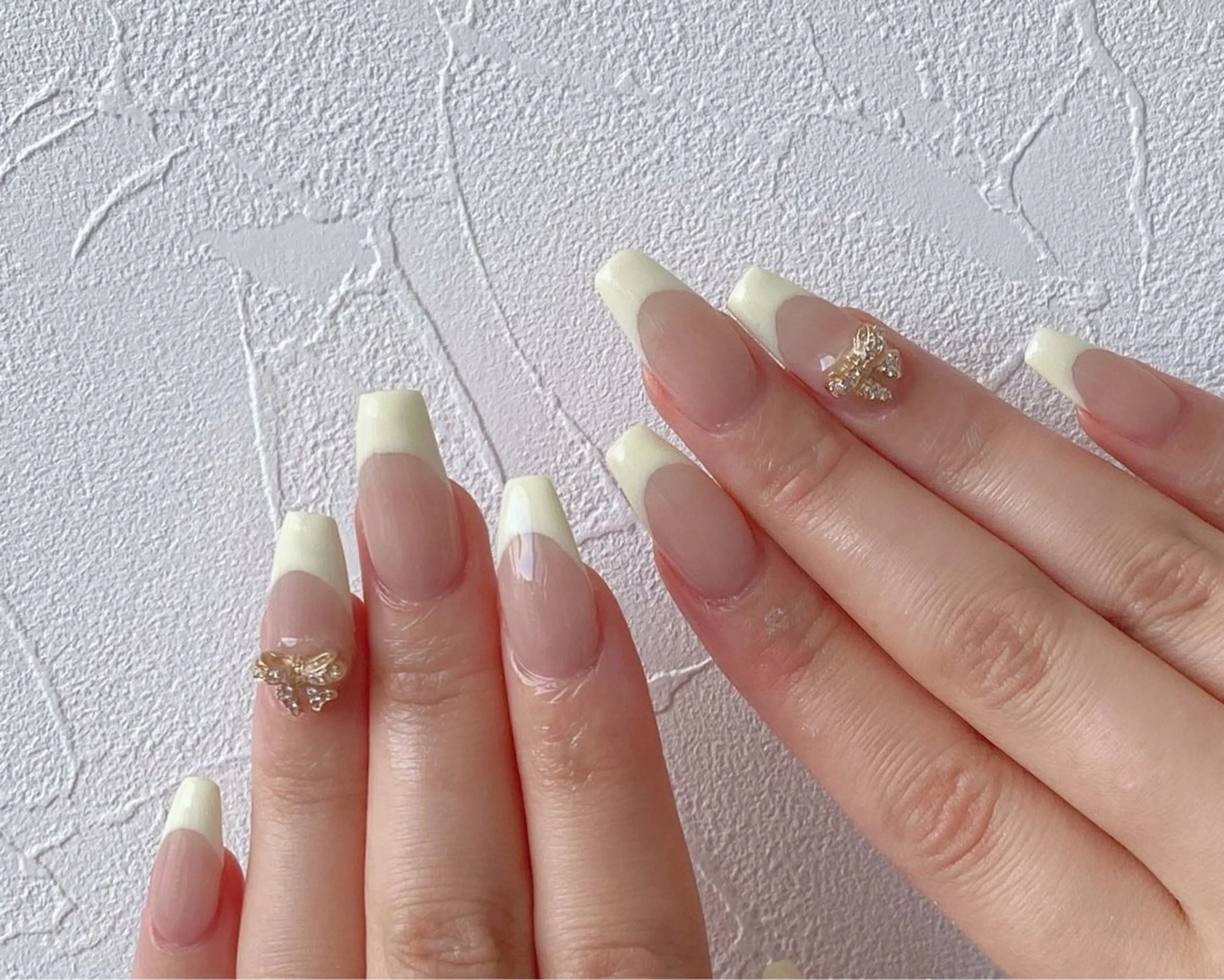 ネイル フレンチネイル 黄色 ハンドネイル peTiT chikaneのマツエク・マツパデザイン