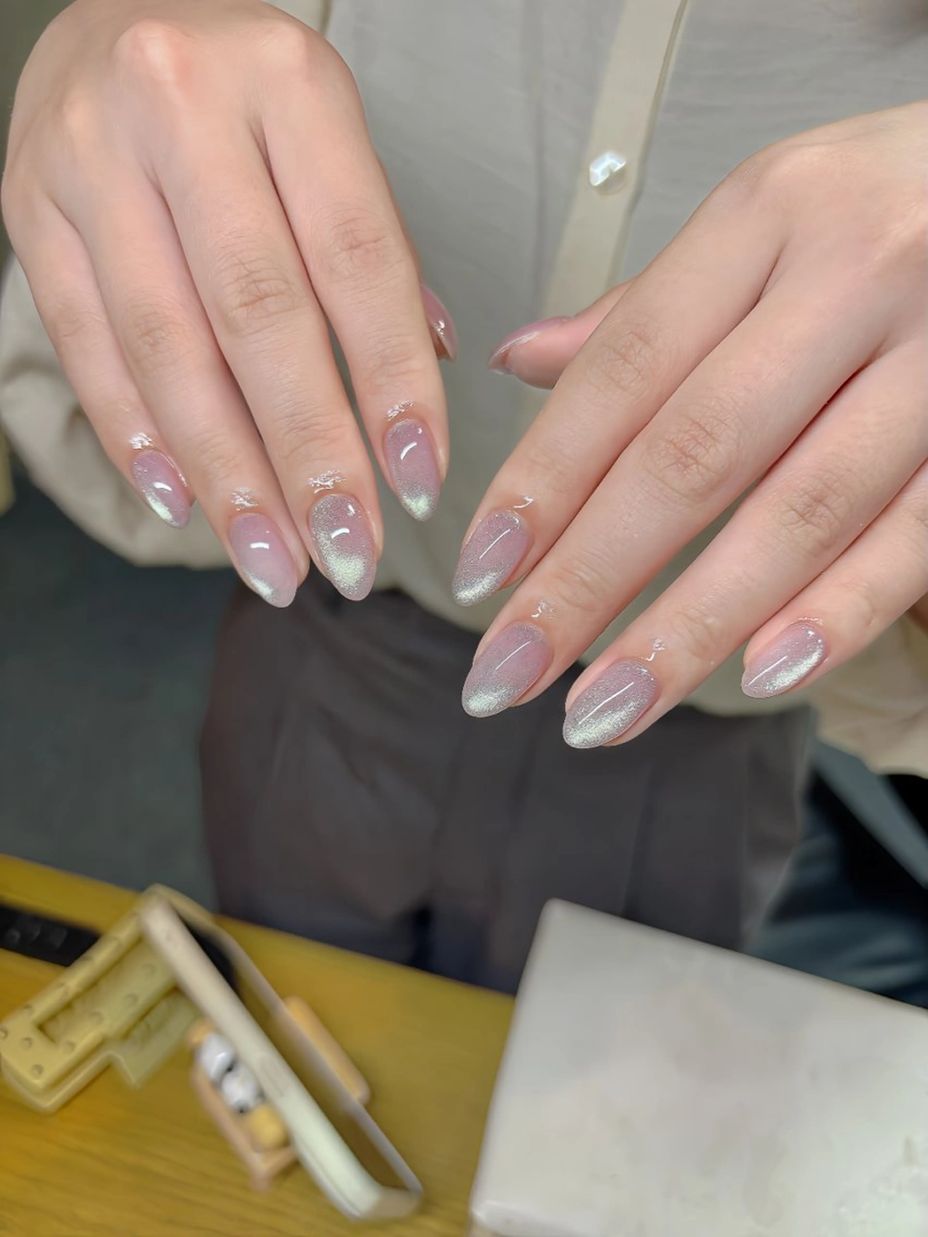 ネイル ハンドネイル 宮澤 朱里のネイルデザイン