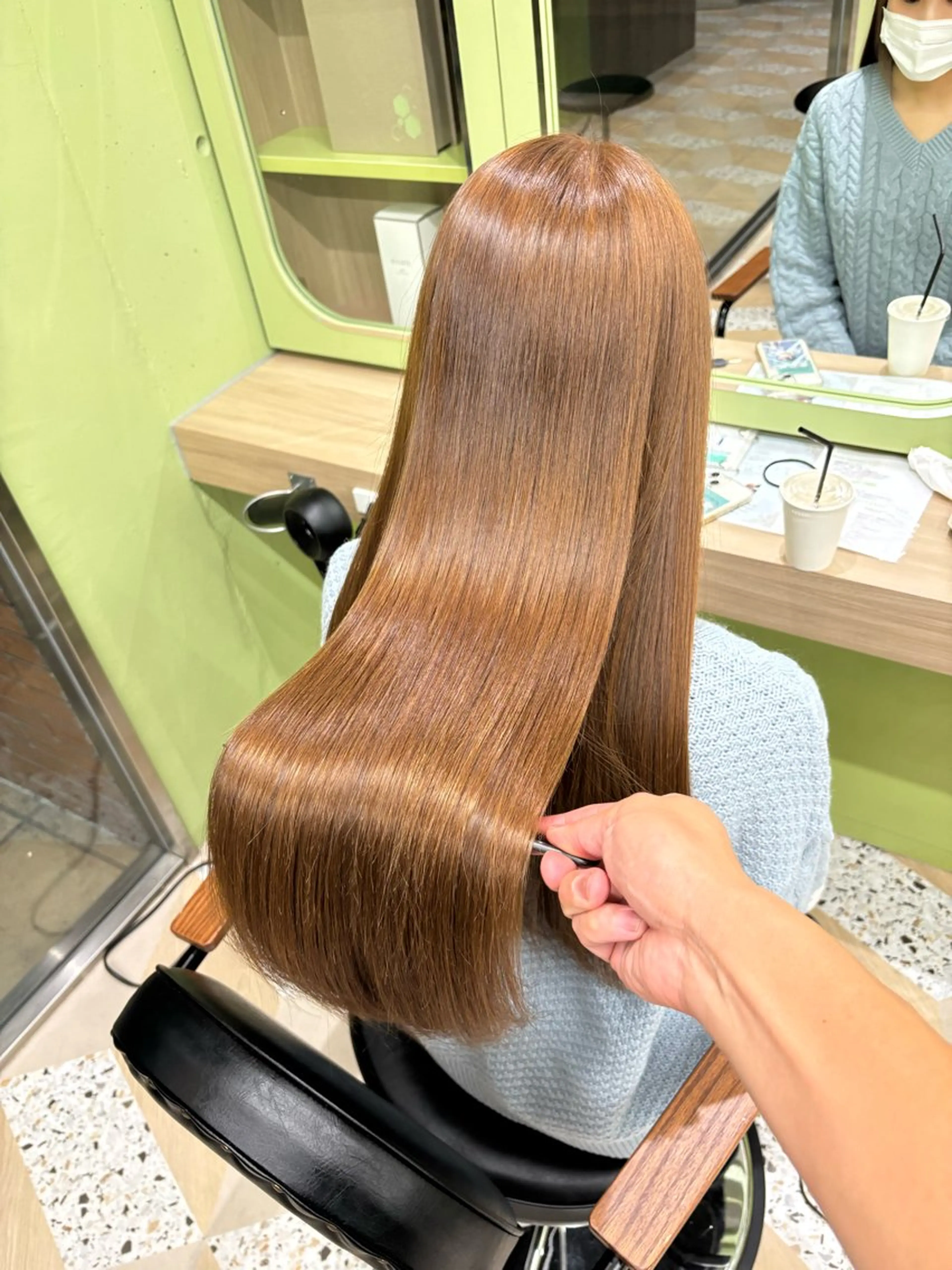 ロング カラー パーマ ショートボブ ベージュカラー ブリーチ ブラウンカラー ショコラベージュ カット 縮毛矯正 トリートメント KOH/髪質改善特化 /縮毛矯正のヘアスタイル