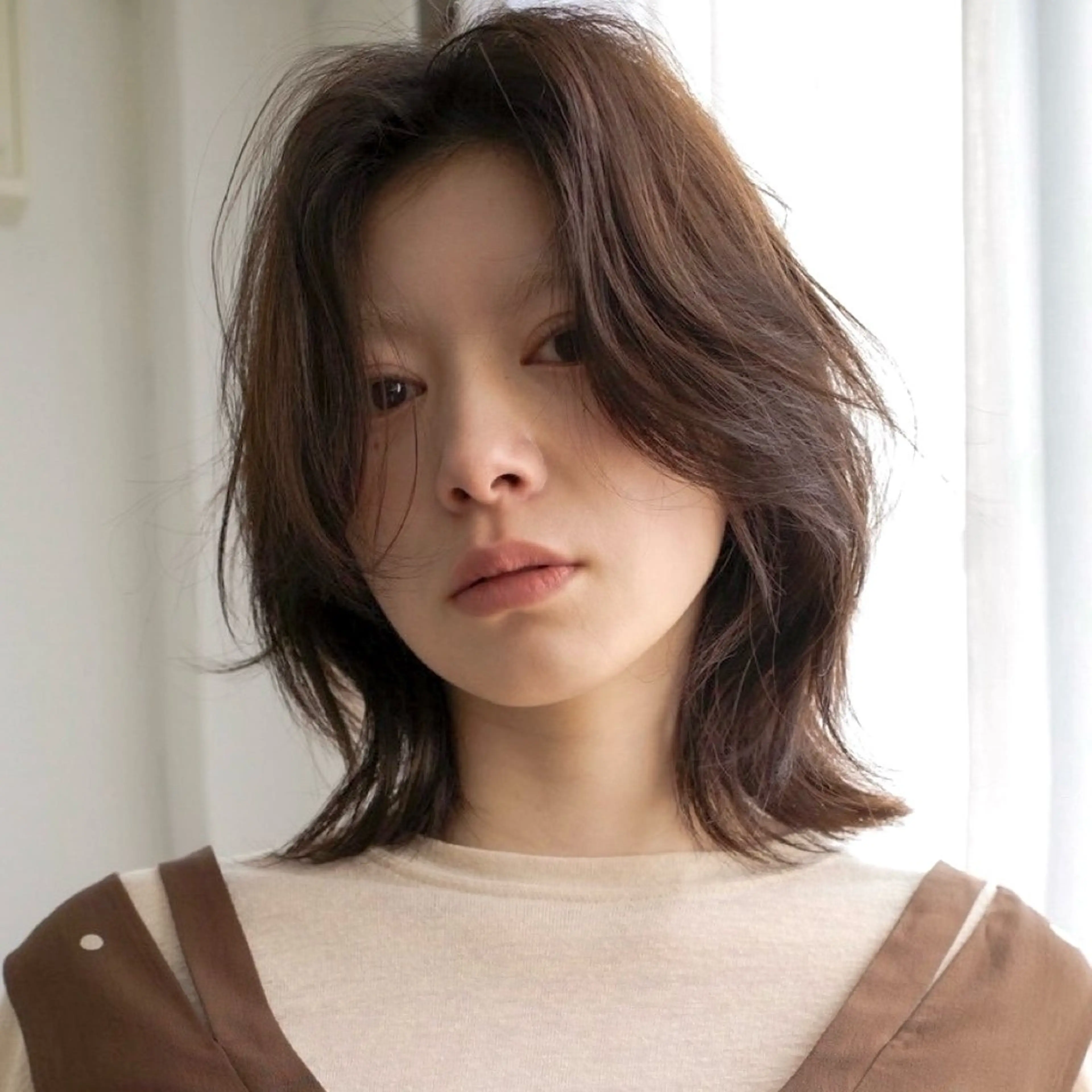 ミディアム くびれヘア カット RikO *. レイヤー/パーマのヘアスタイル