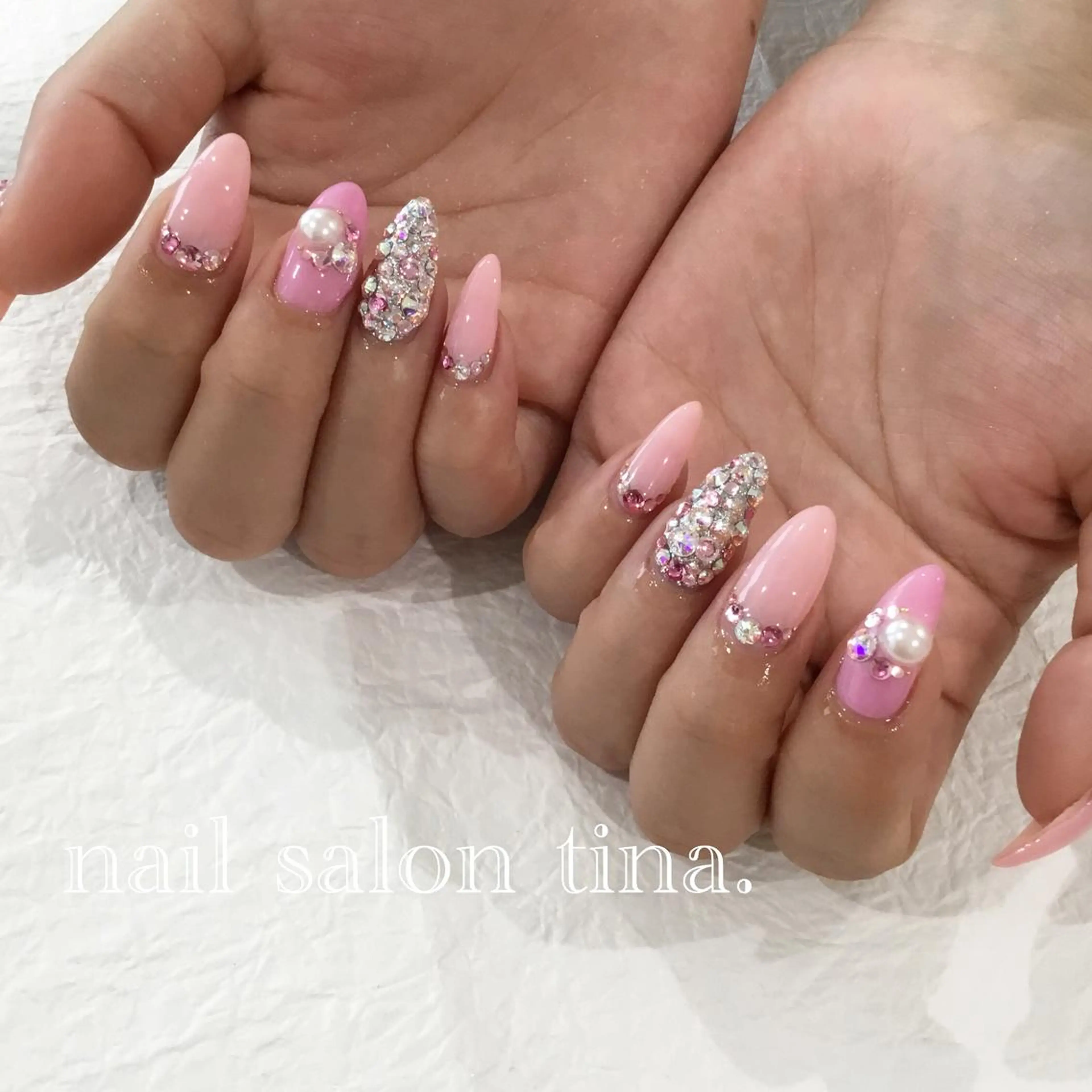 ネイル nail salon tina.所属・中山 はづきのネイルデザイン