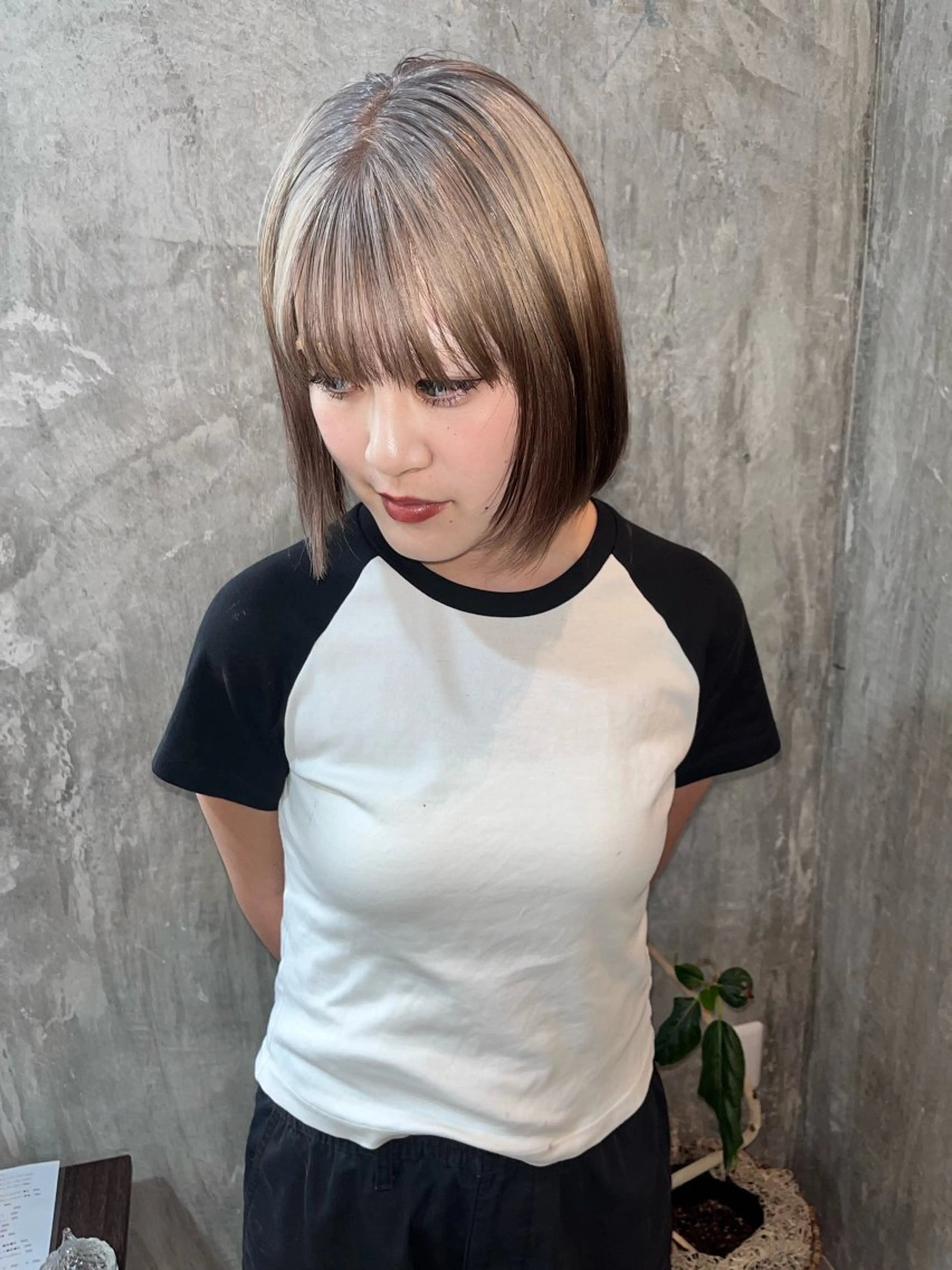 ショート カラー ヘアカラー niko RINKAのヘアスタイル