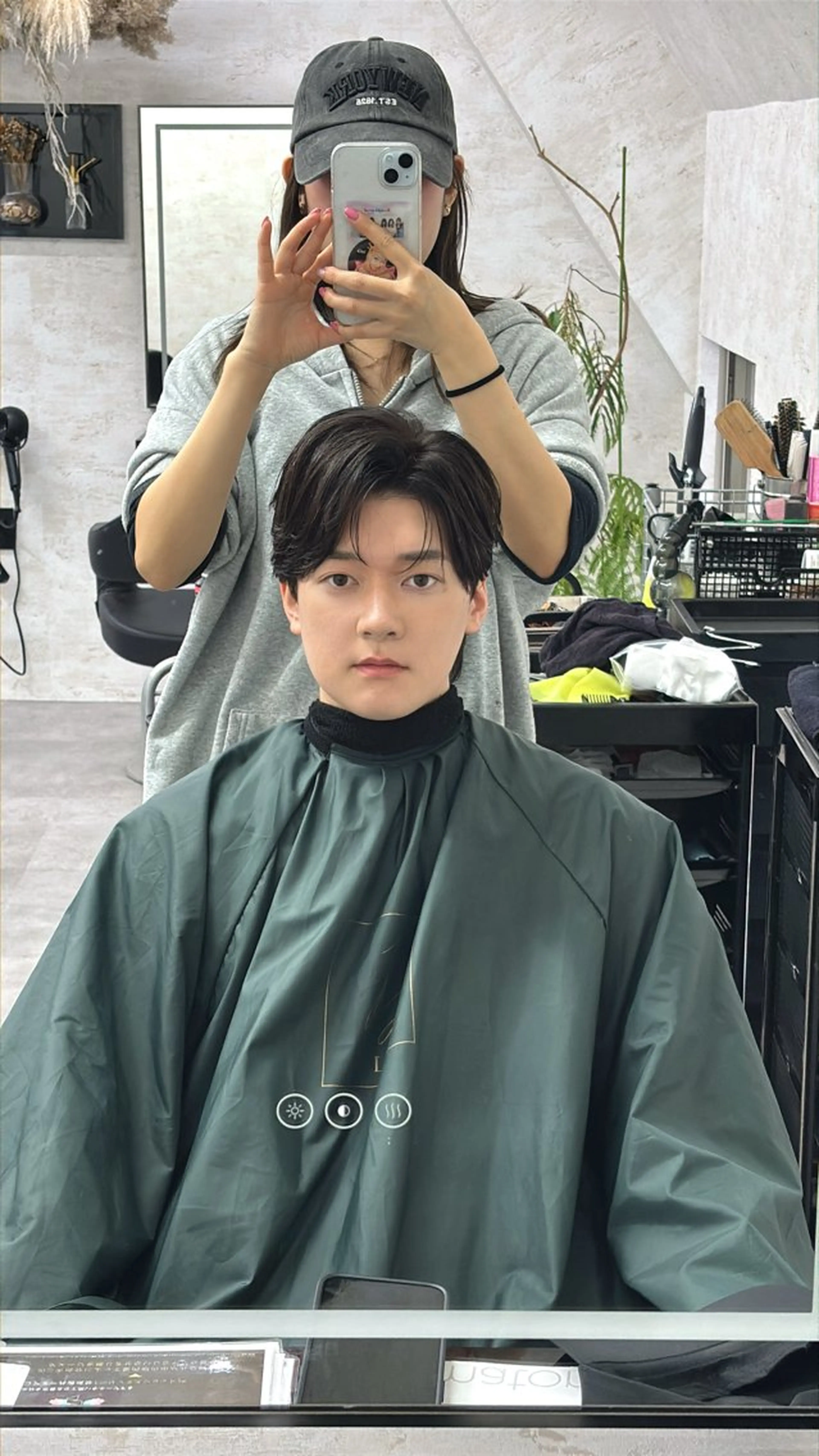 メンズ Lay/カラーリスト Myuukaのヘアスタイル