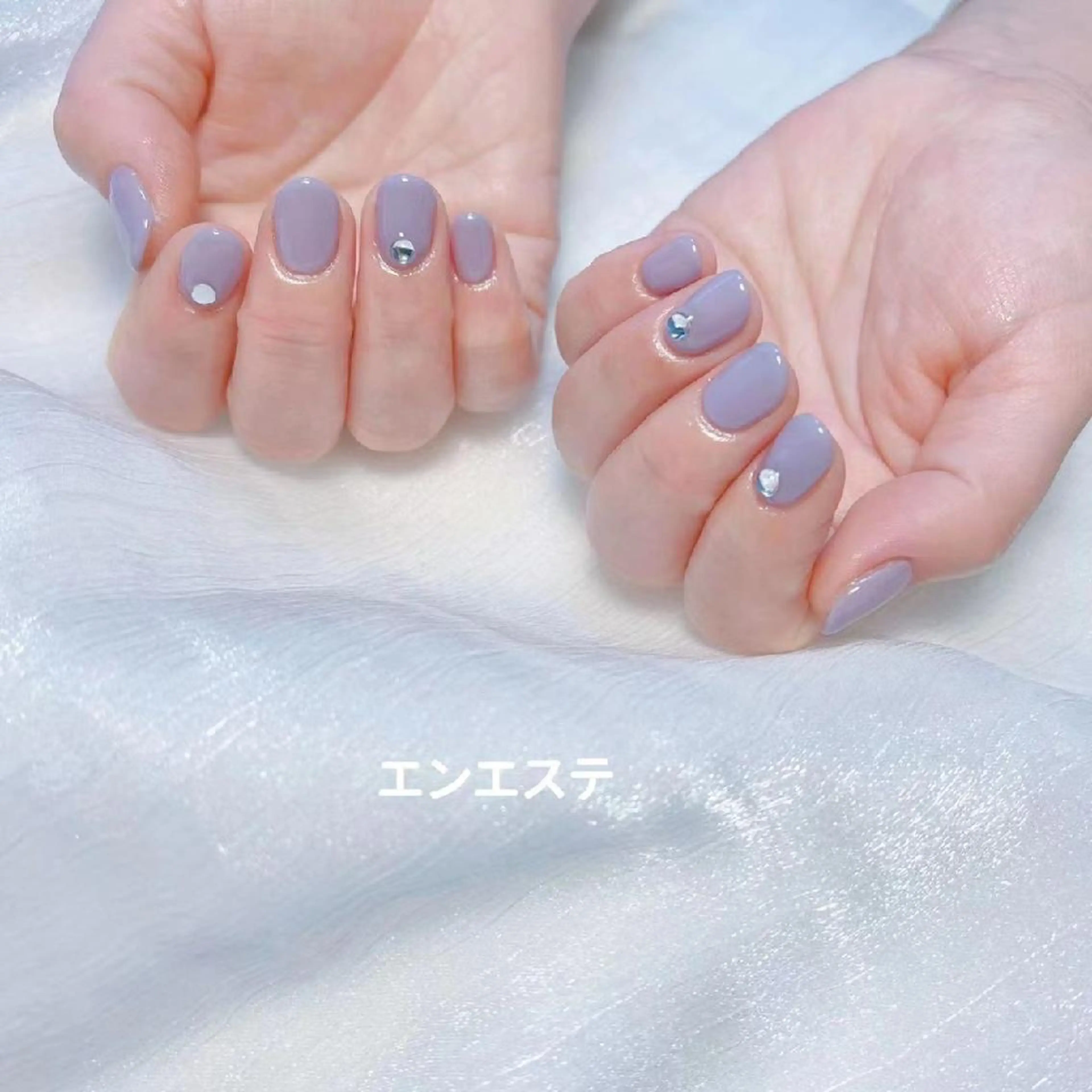 ネイル ハンドネイル ハンドケア ENsalon AKIRAのネイルデザイン