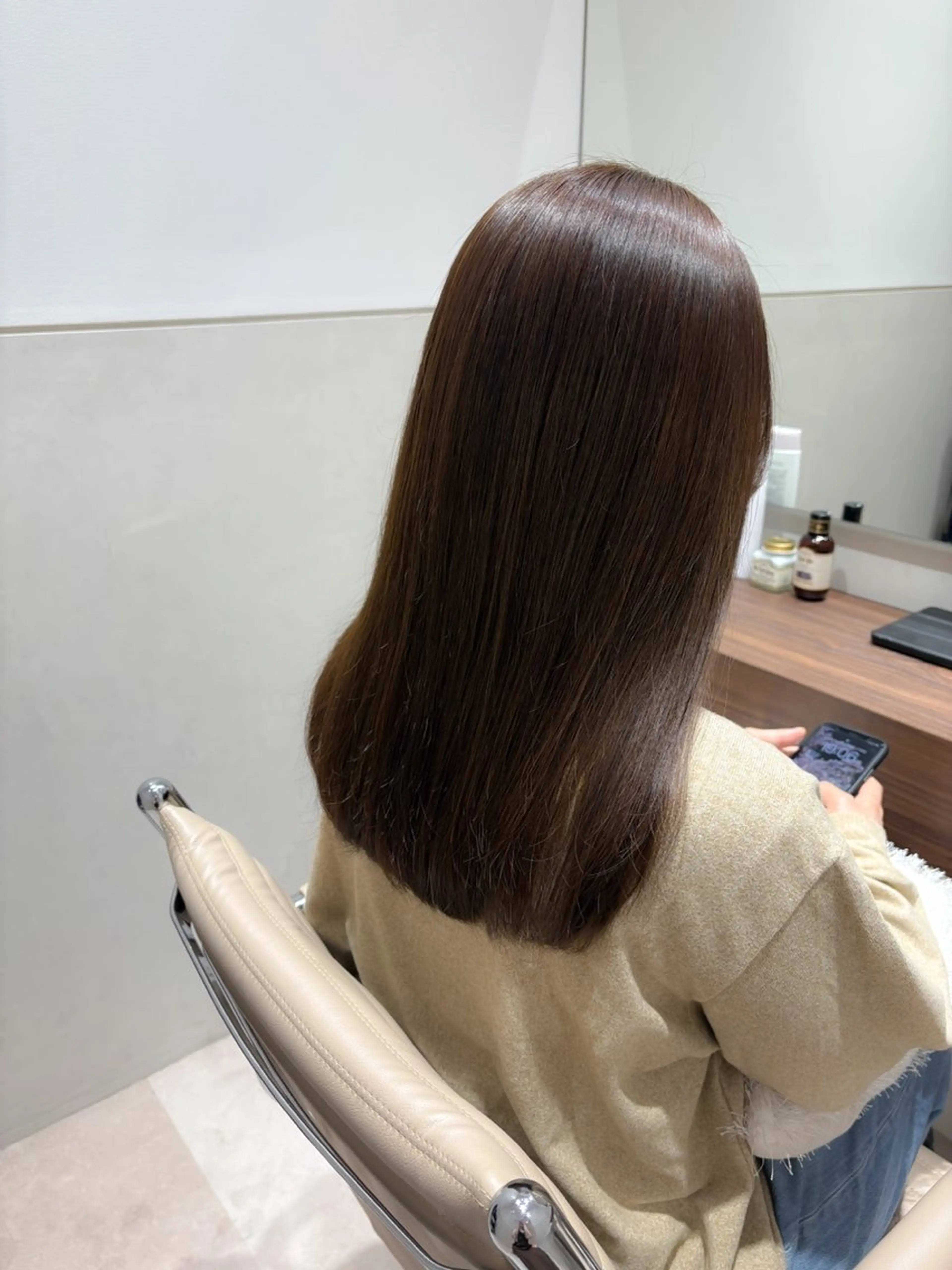 セミロング カラー ヘアカラー トリートメント SALOWIN京都河原町suite店所属・うる艶カラー／ 髪質改善／arisaのヘアスタイル