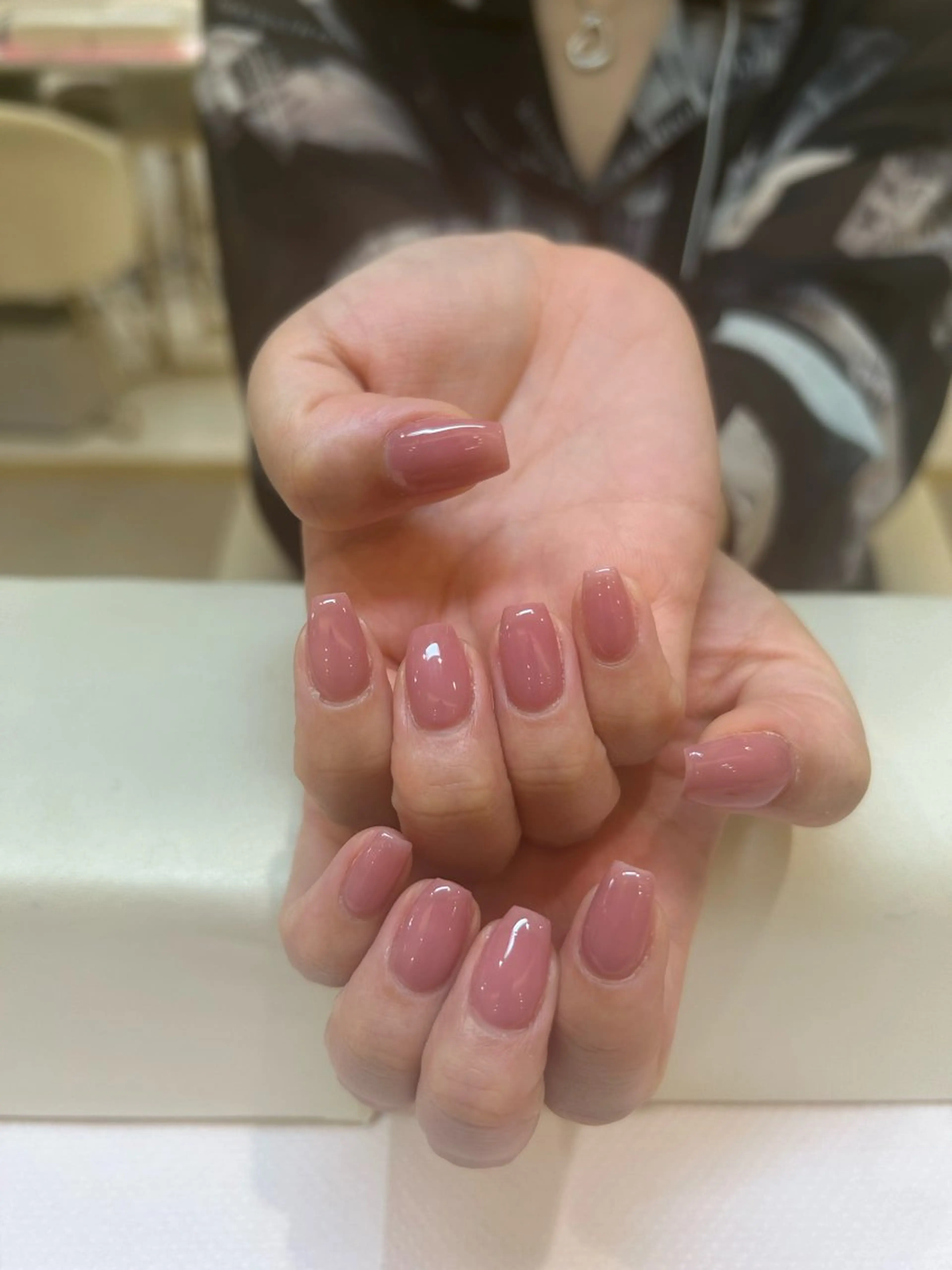 ネイル Raviy新宿店所属・やまだ ななせのネイルデザイン