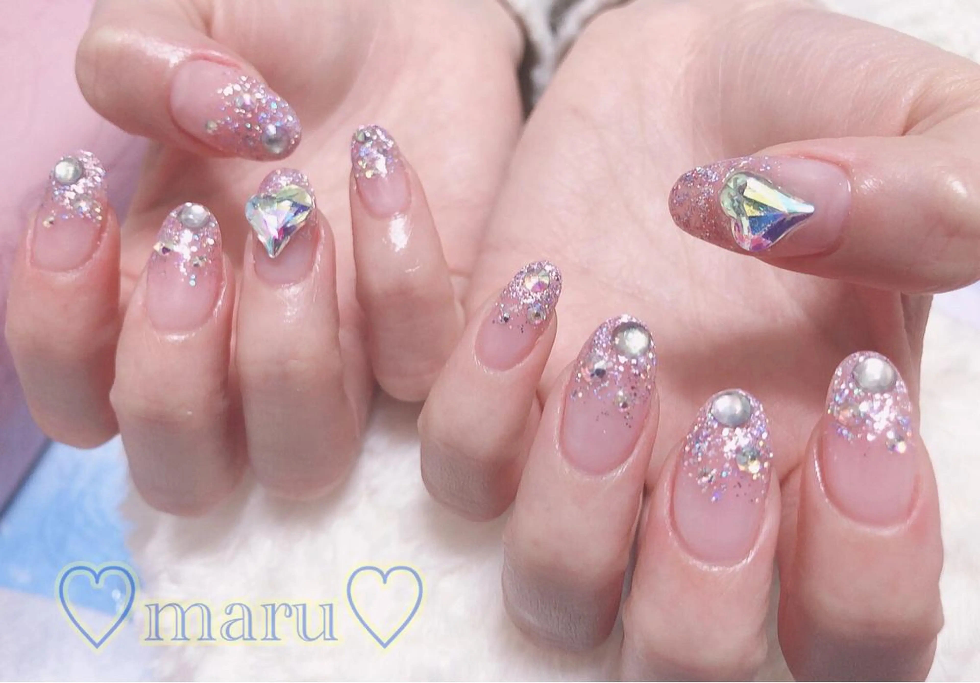 ネイル ハンドネイル フットネイル まるみ ♡のネイルデザイン